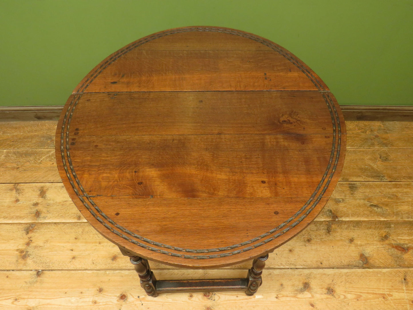 Victorian Oval Oak Drop Leaf Table with Drawer, suitable for occasional dining