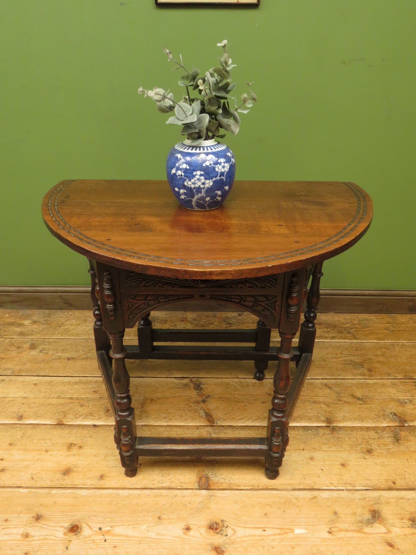 Victorian Oval Oak Drop Leaf Table with Drawer, suitable for occasional dining