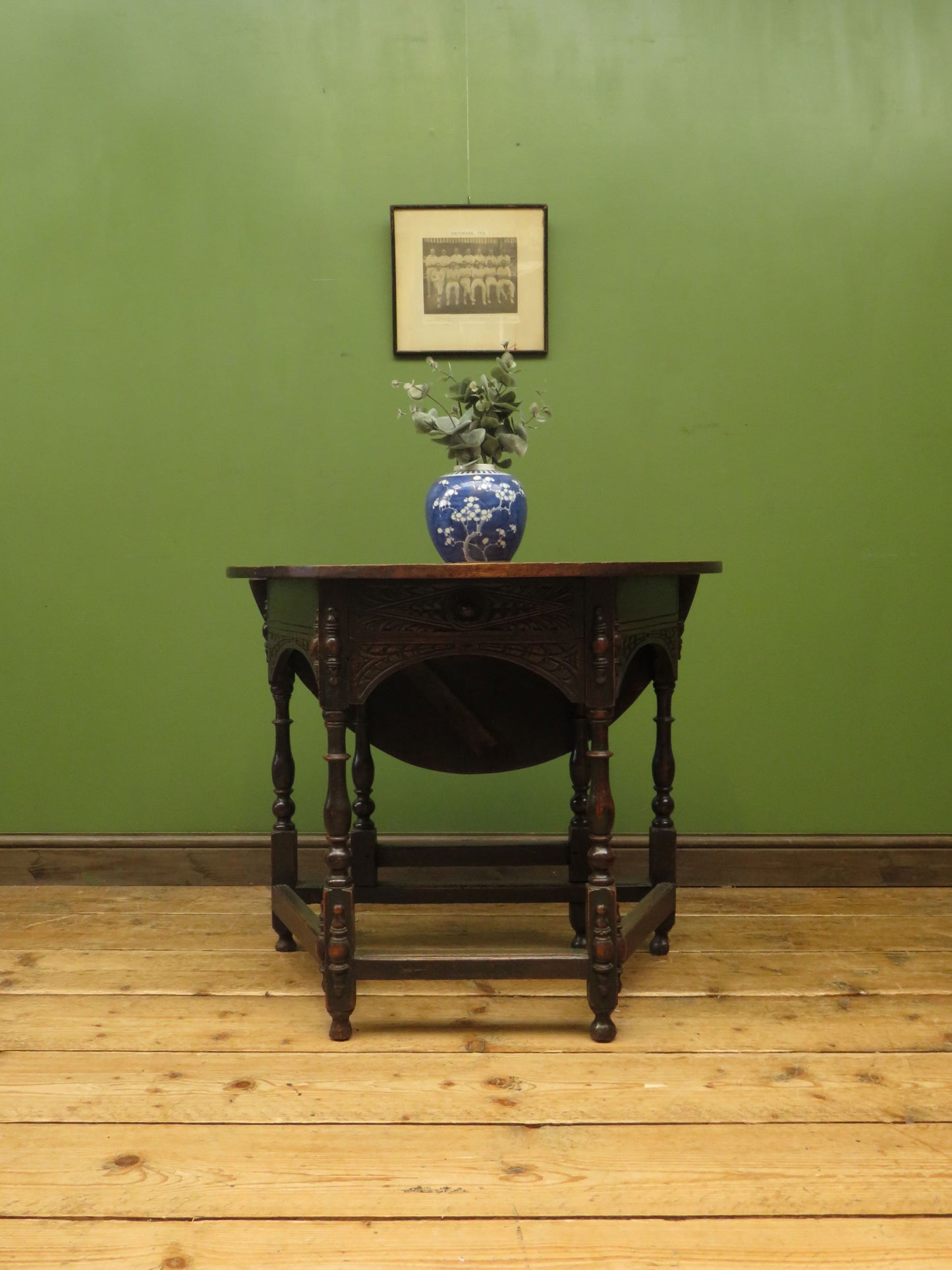 Victorian Oval Oak Drop Leaf Table with Drawer, suitable for occasional dining