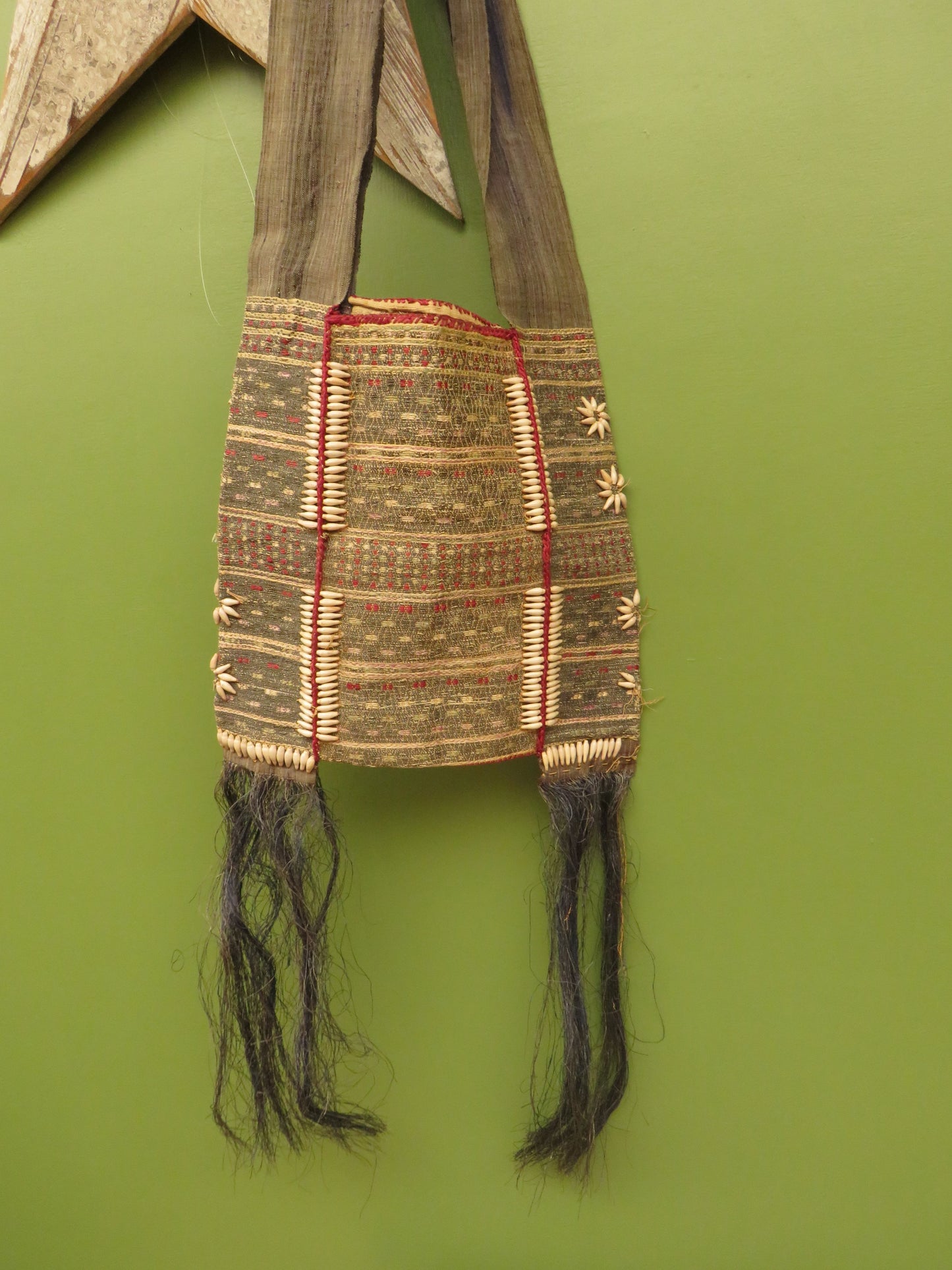 Antique Polynesian Bag with Shell Decoration