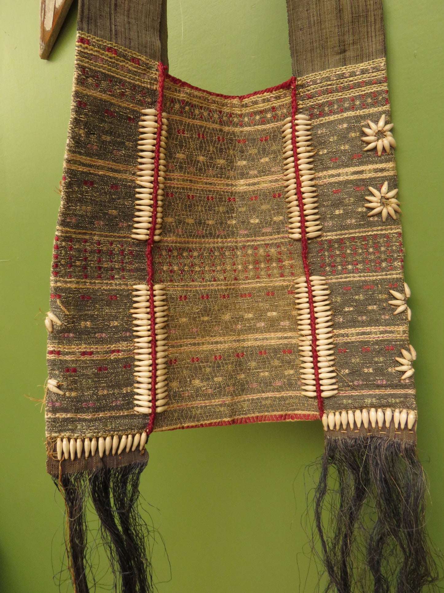 Antique Polynesian Bag with Shell Decoration