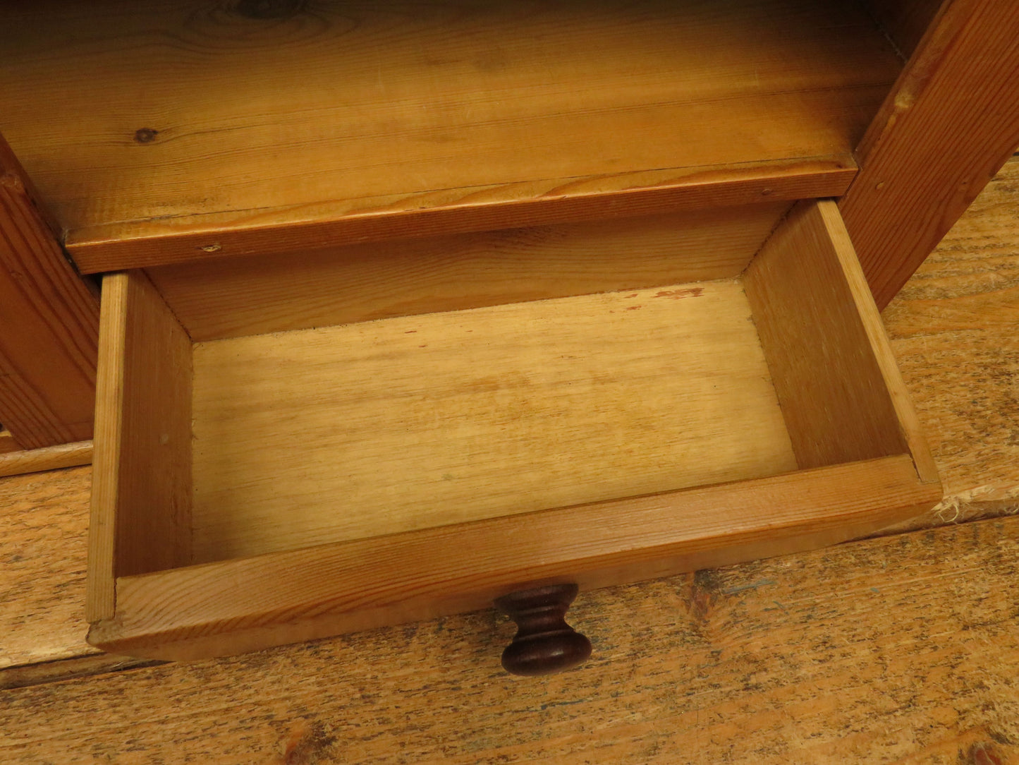 Pine Kitchen Wall Shelf with Small Drawers