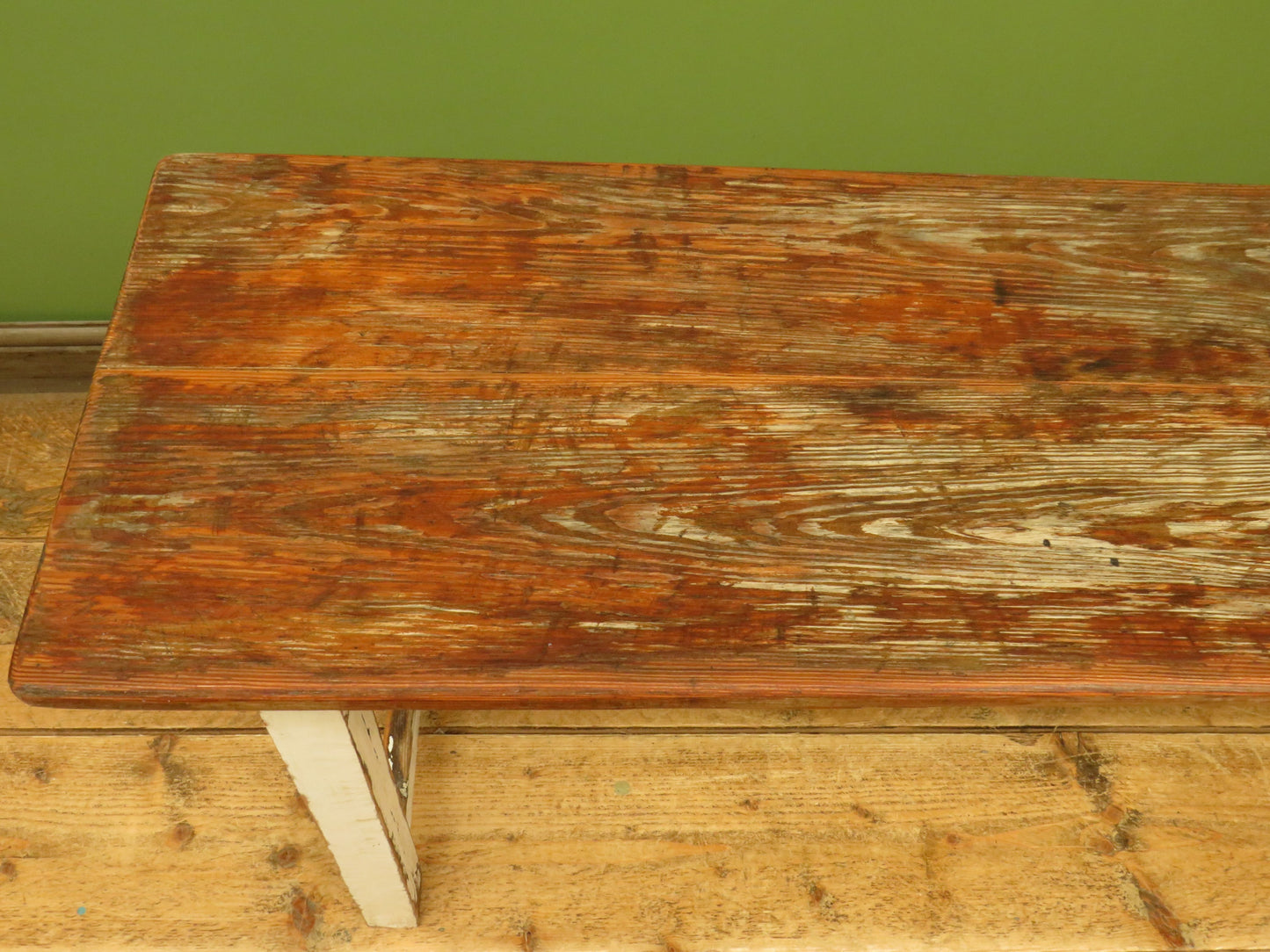 Rustic Potting Shed Bench with Chippy Paint Base