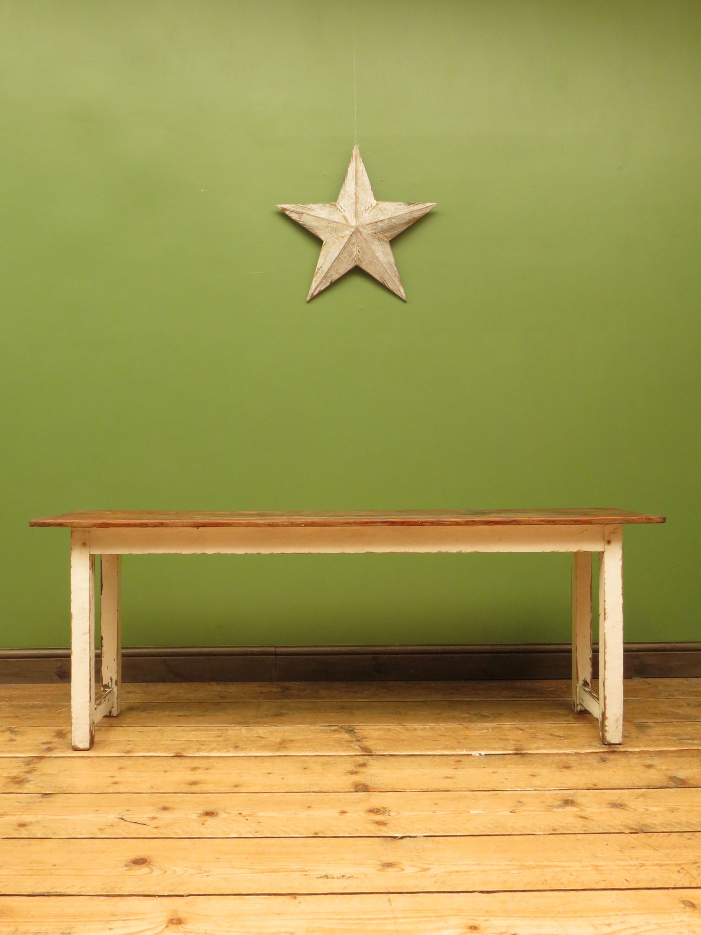 Rustic Potting Shed Bench with Chippy Paint Base