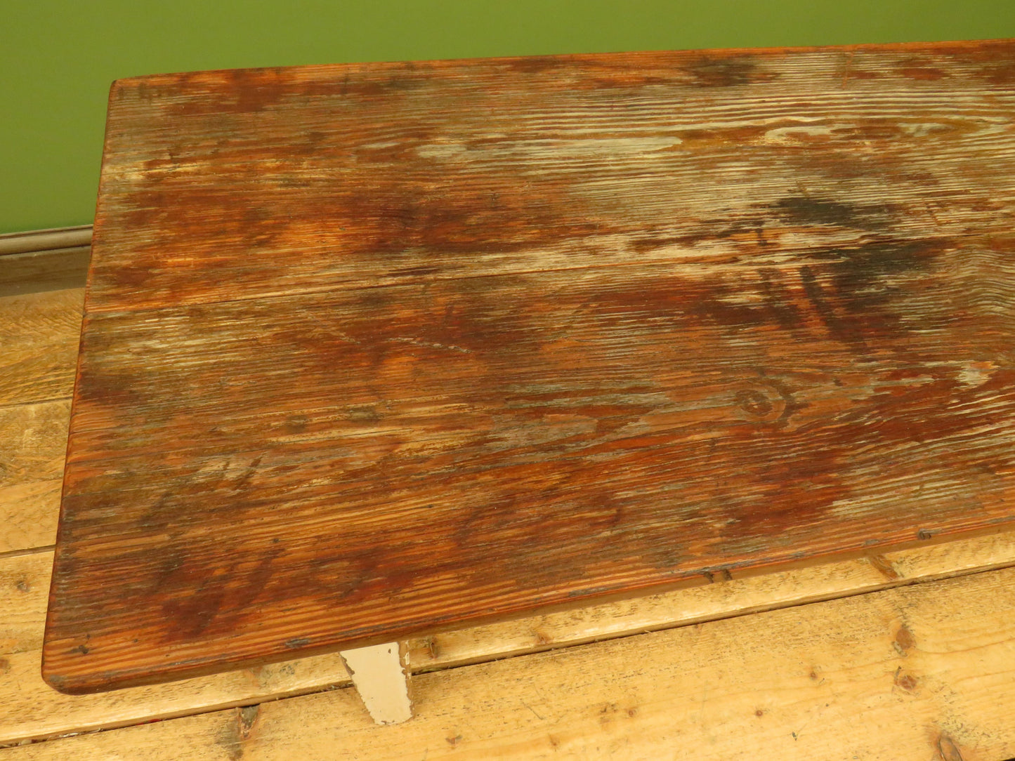 Rustic Potting Shed Bench with Chippy Paint Base