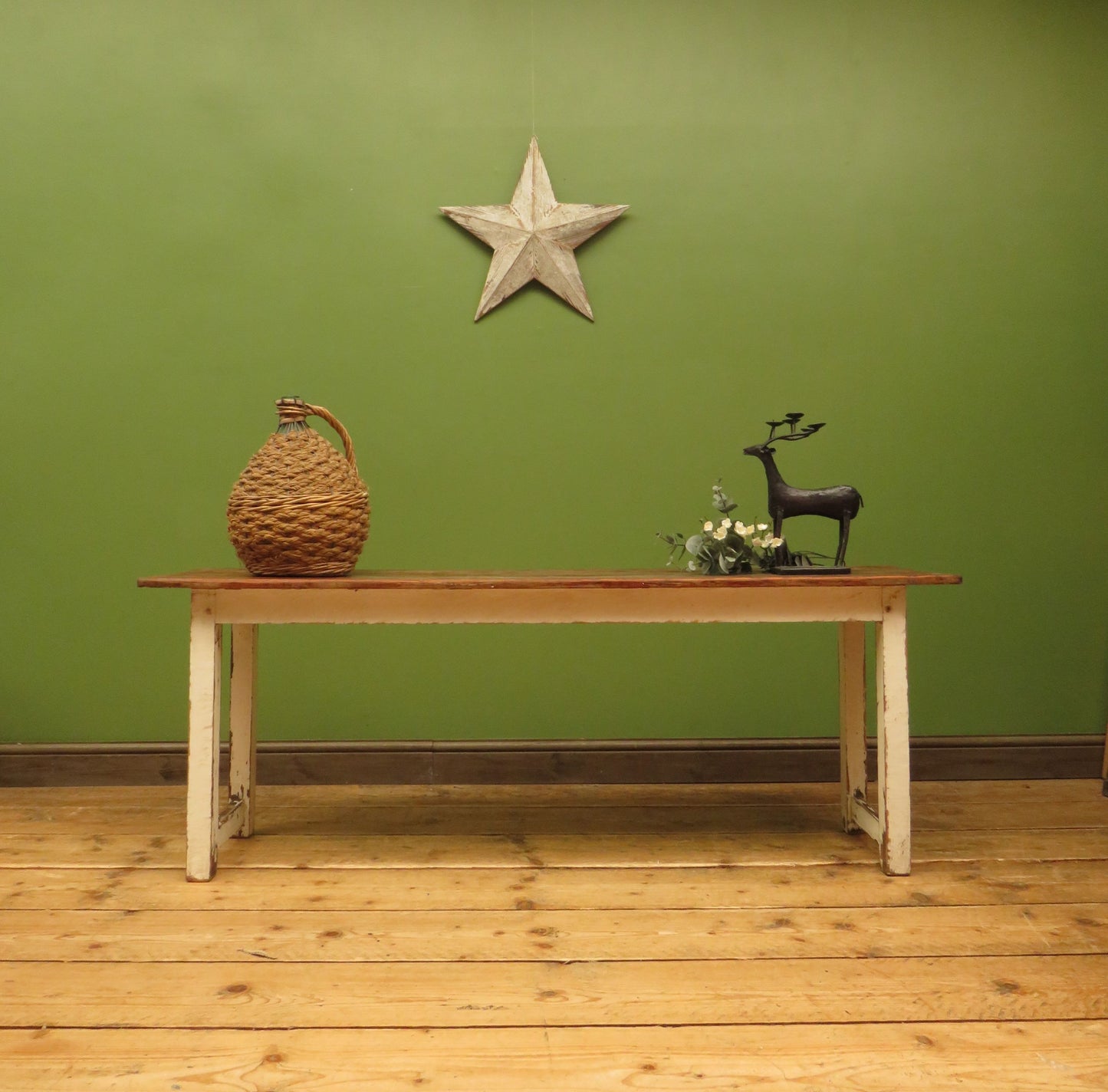 Rustic Potting Shed Bench with Chippy Paint Base