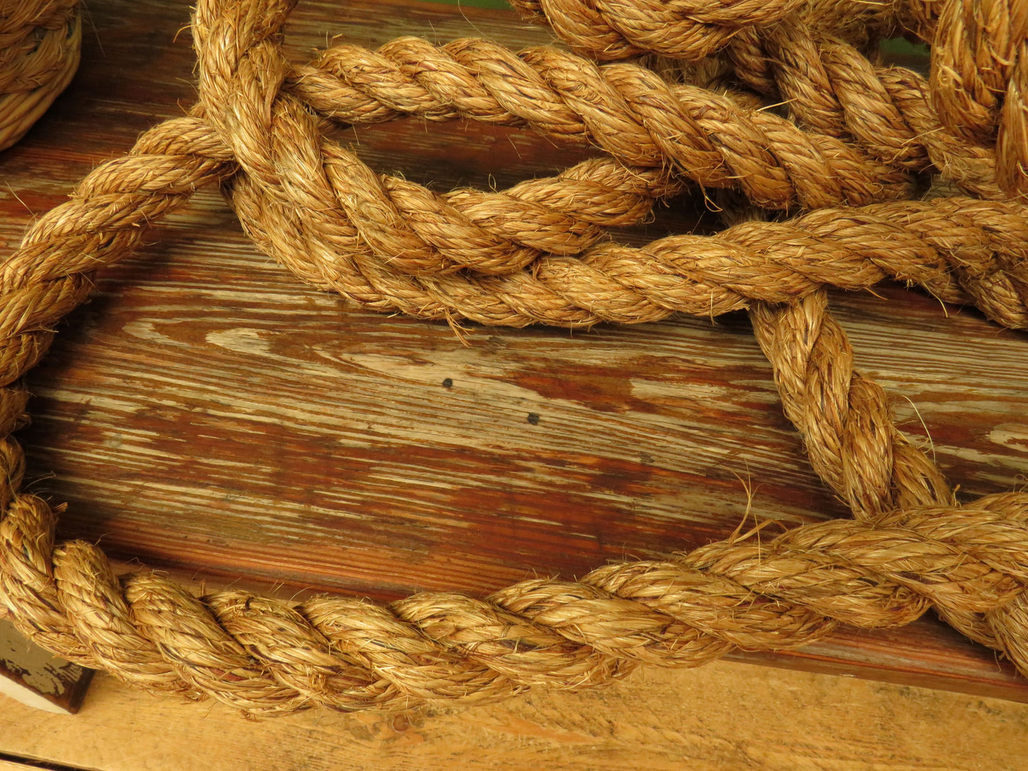 Vintage Hemp rope 25 feet x 28.25mm for decking or staircase banister