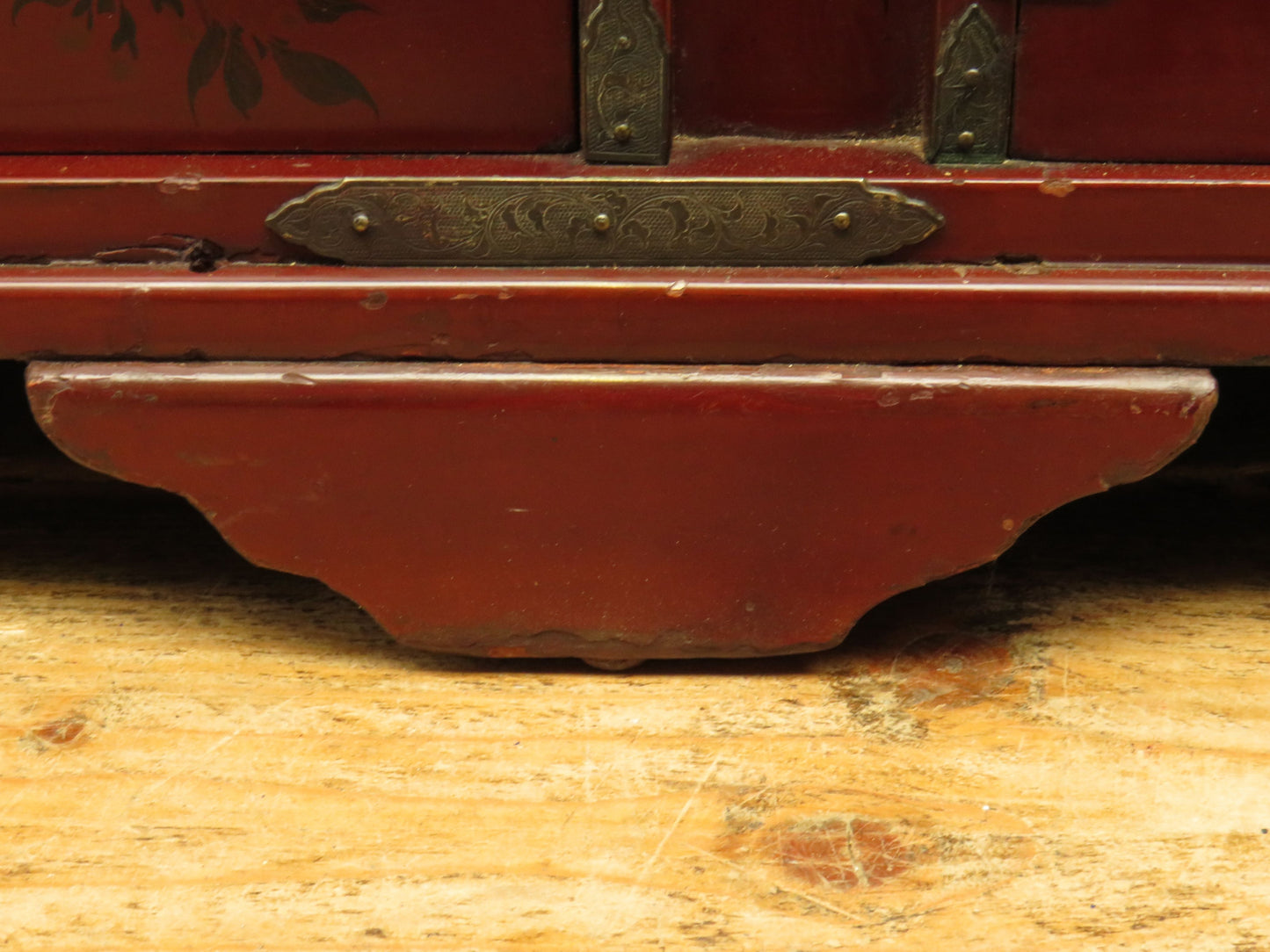 Japanese Red Lacquered Shodana Cabinet with Cherry Blossoms c1880