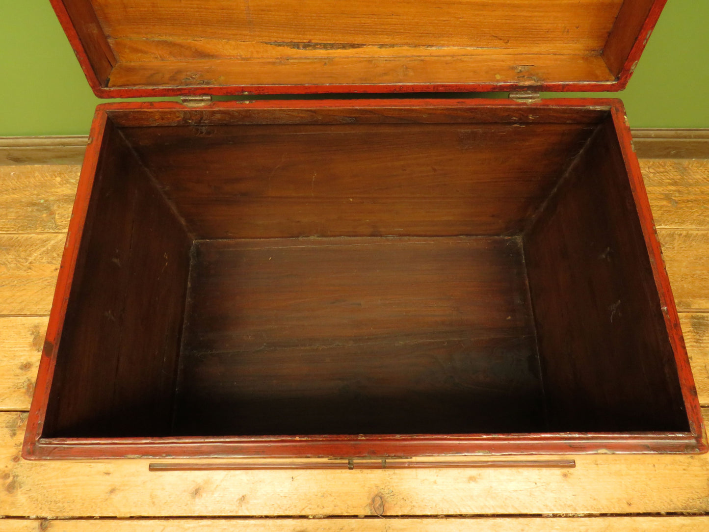 Early 20th Century Chinese Red Lacquered Blanket Chest