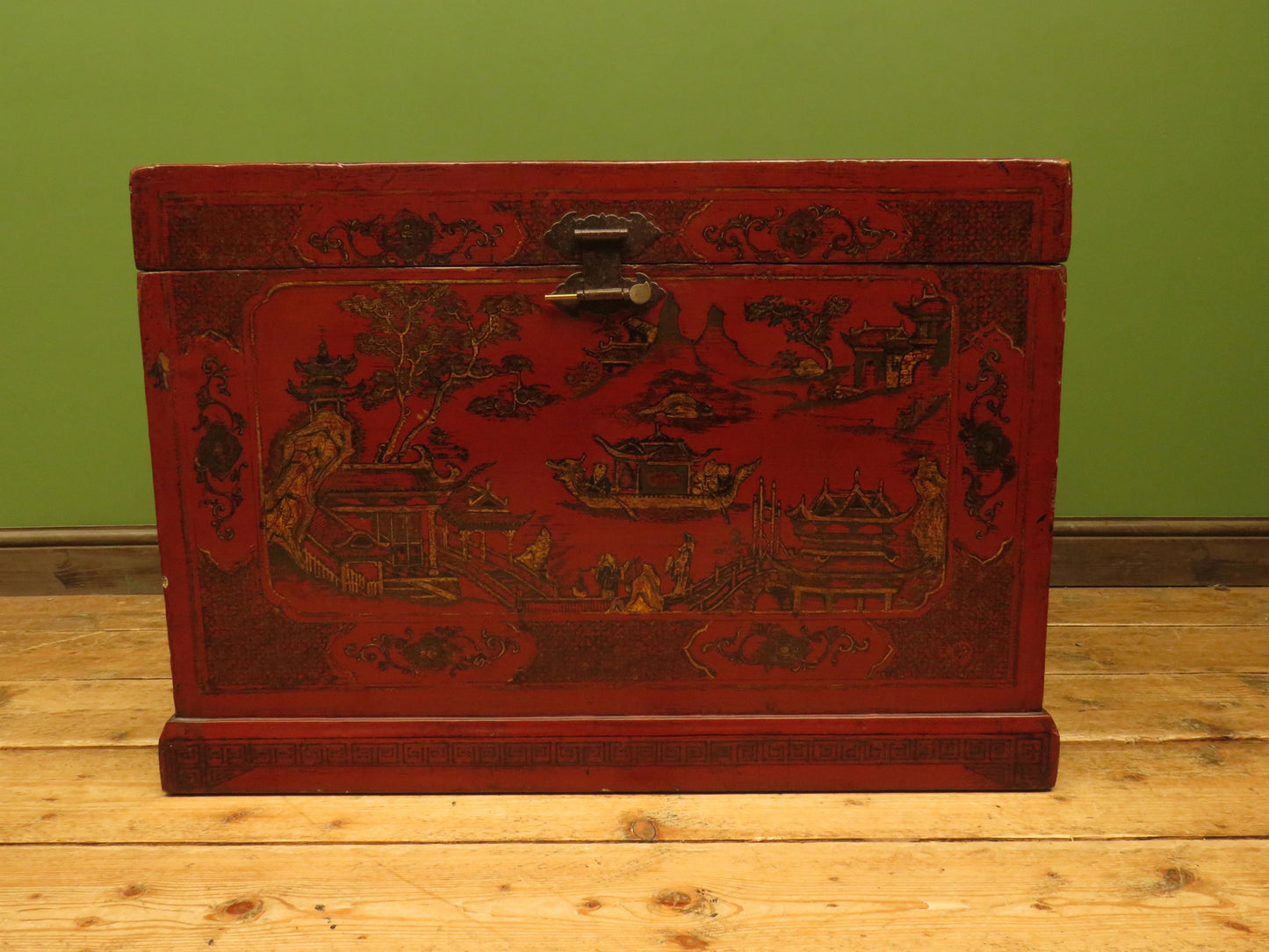 Early 20th Century Chinese Red Lacquered Blanket Chest
