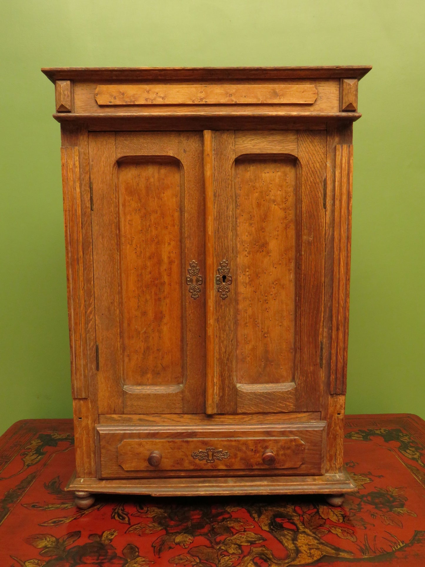 Antique Table top Cabinet in Oak and birds eye maple
