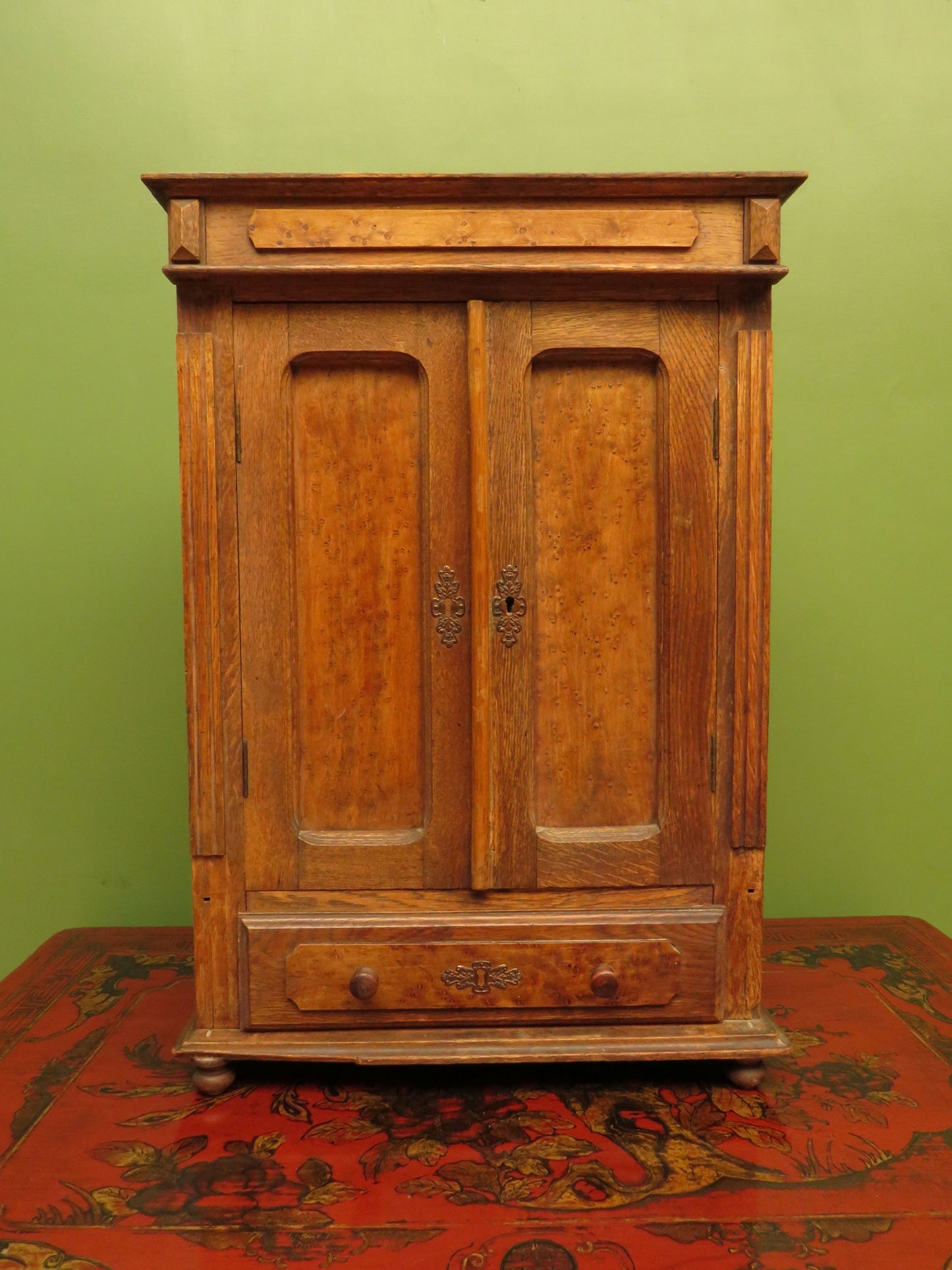 Antique Table top Cabinet in Oak and birds eye maple