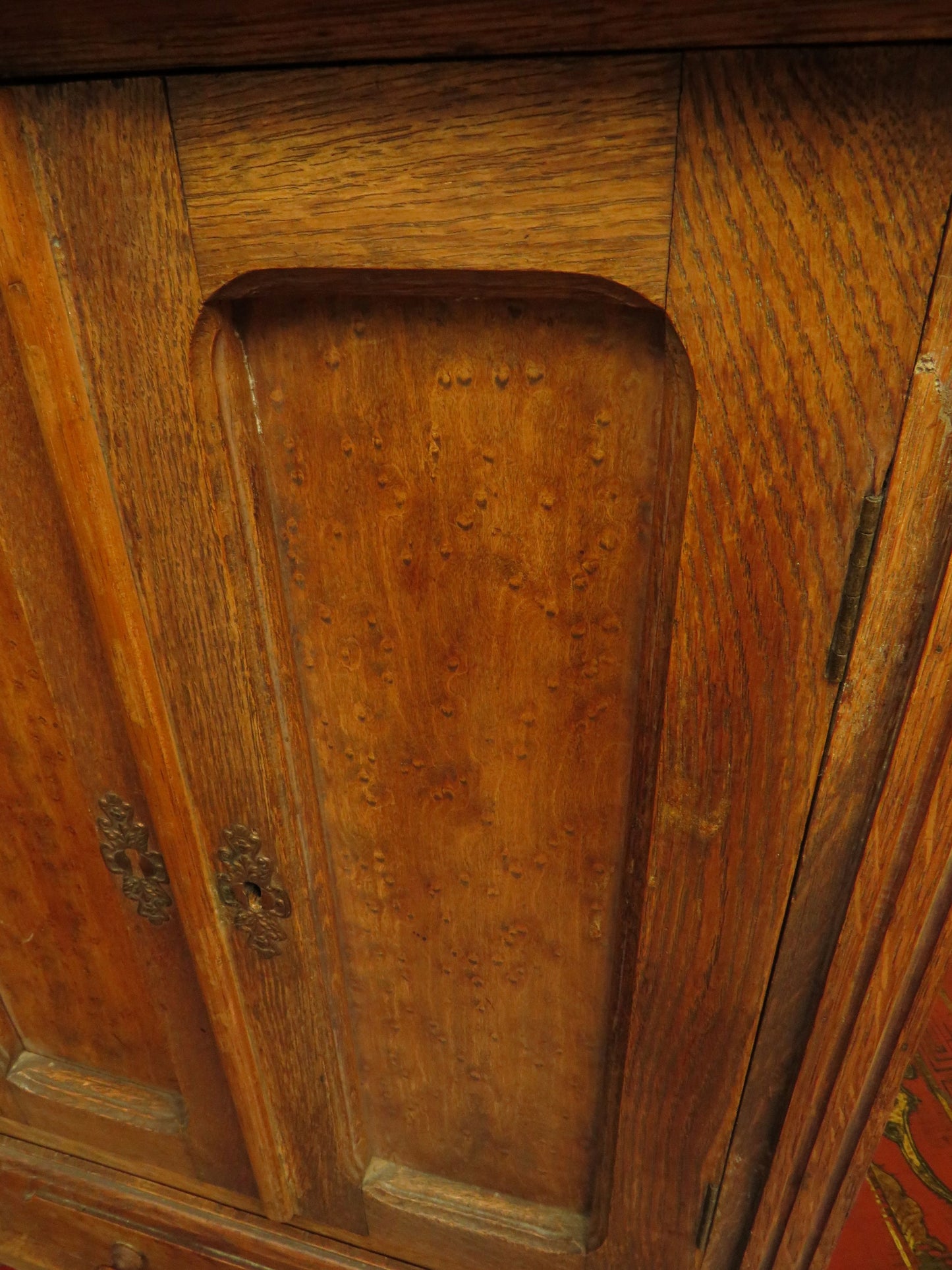 Antique Table top Cabinet in Oak and birds eye maple