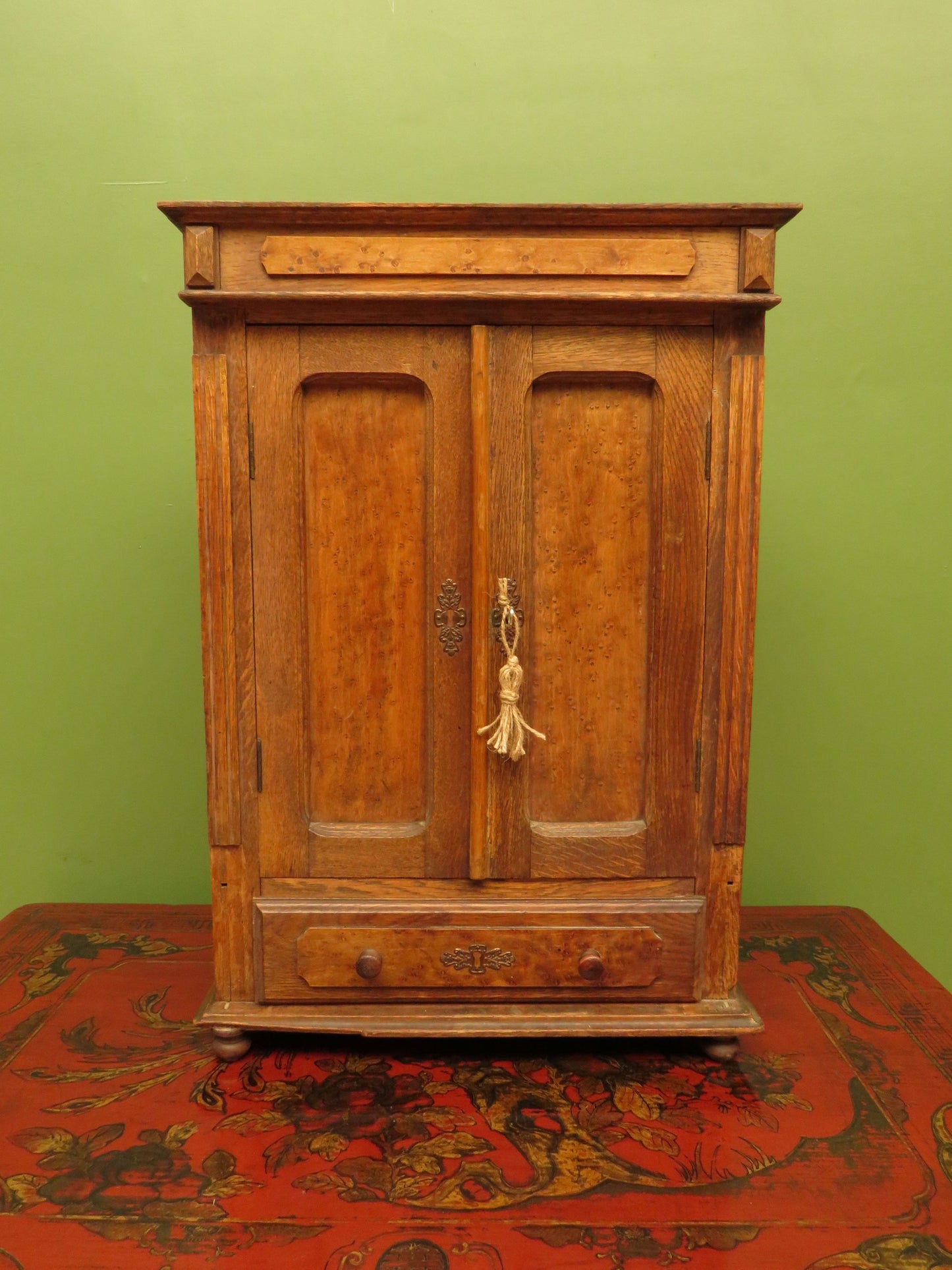 Antique Table top Cabinet in Oak and birds eye maple