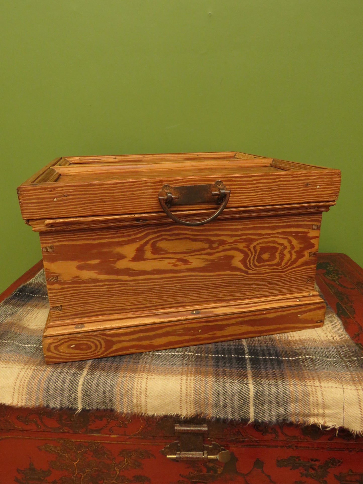 Pitch Pine storage Box