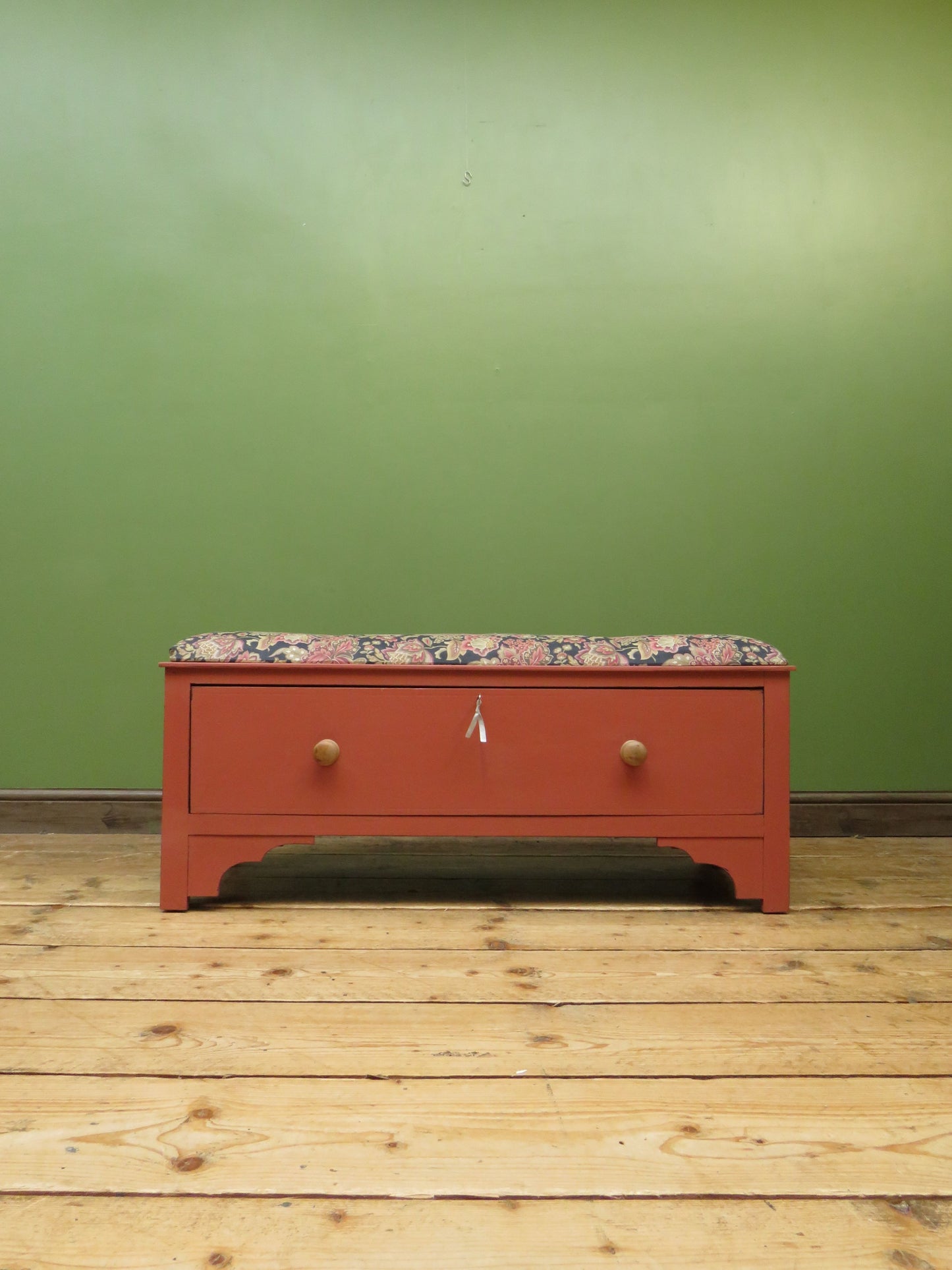 Bloomsbury Style Painted Storage Seat Ottoman with Floral Upholstery