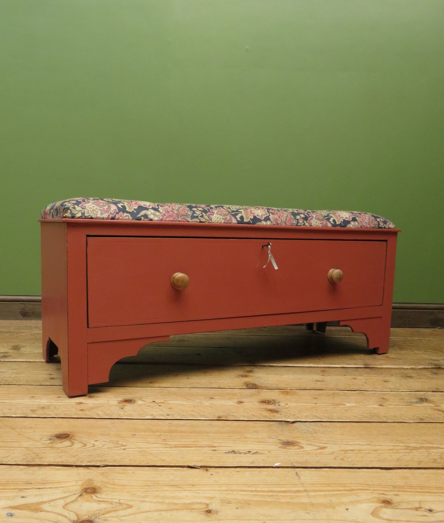 Bloomsbury Style Painted Storage Seat Ottoman with Floral Upholstery