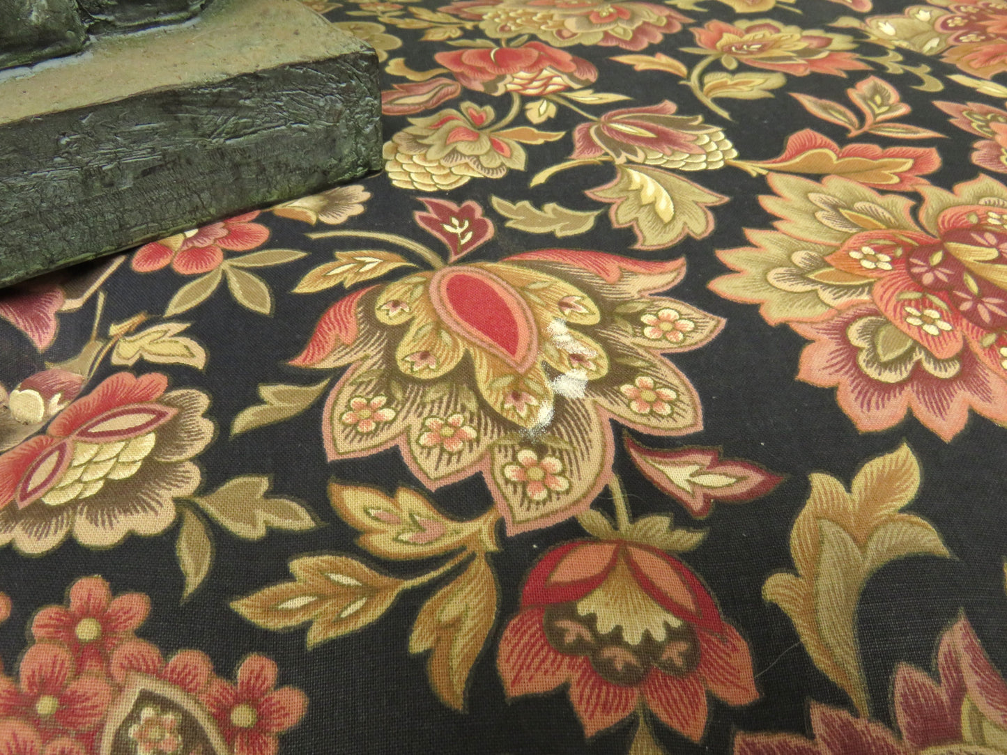 Bloomsbury Style Painted Storage Seat Ottoman with Floral Upholstery