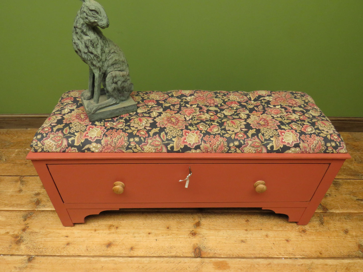 Bloomsbury Style Painted Storage Seat Ottoman with Floral Upholstery