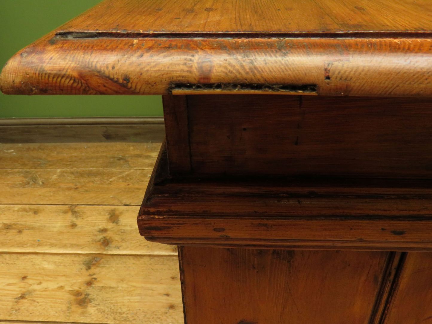 Victorian Sea Captains Style Desk in three parts