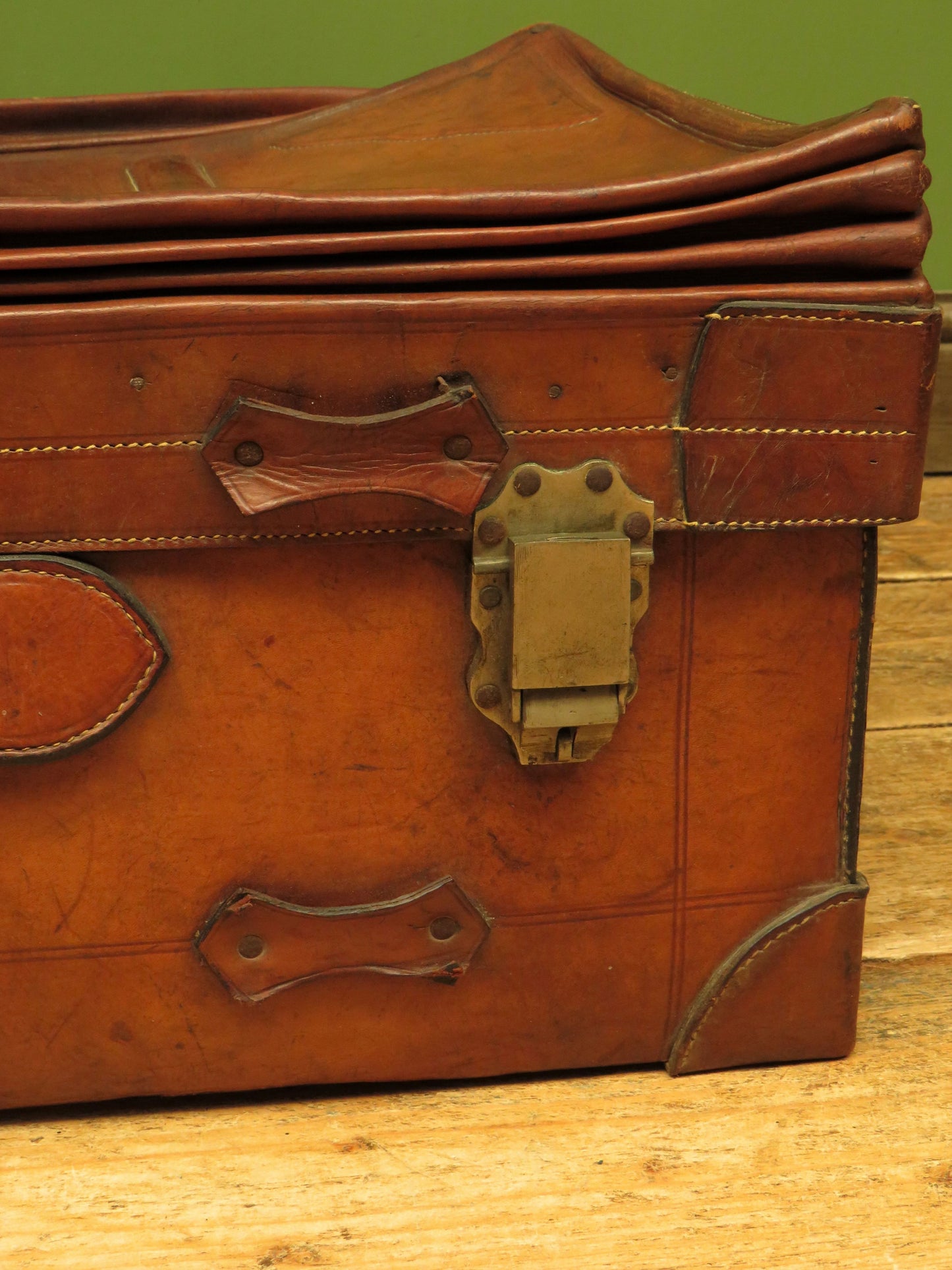 Leather Portmanteau Expanding Suitcase