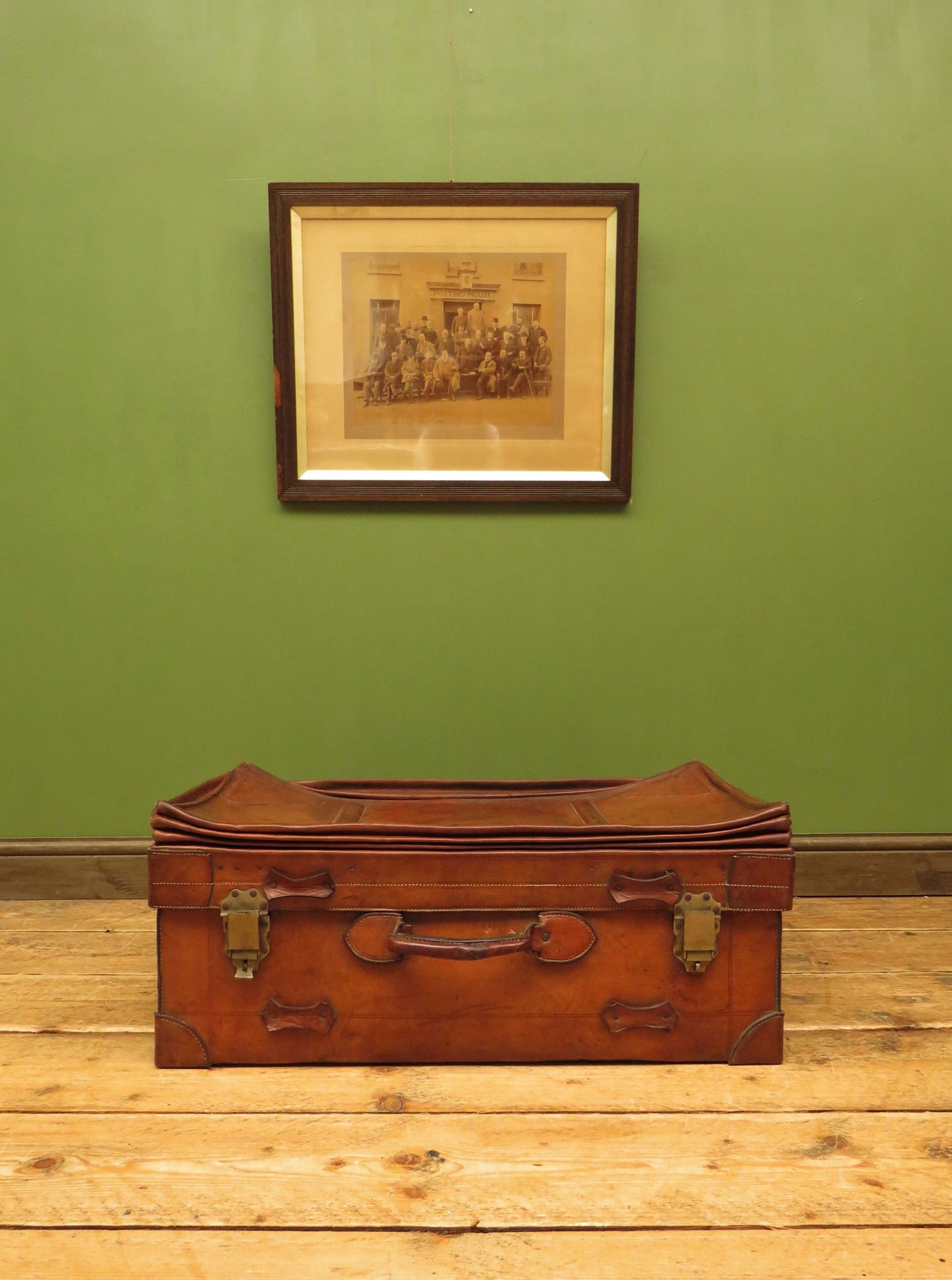 Leather Portmanteau Expanding Suitcase