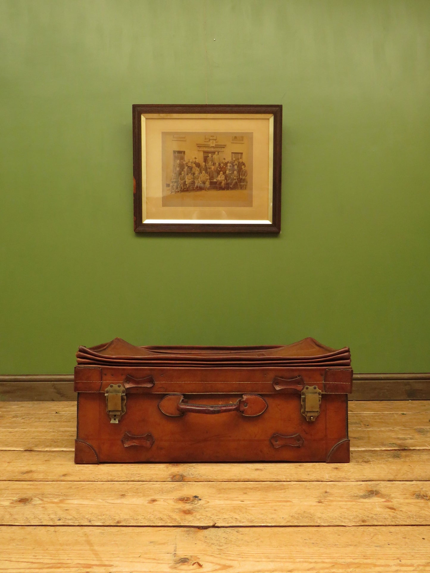 Leather Portmanteau Expanding Suitcase