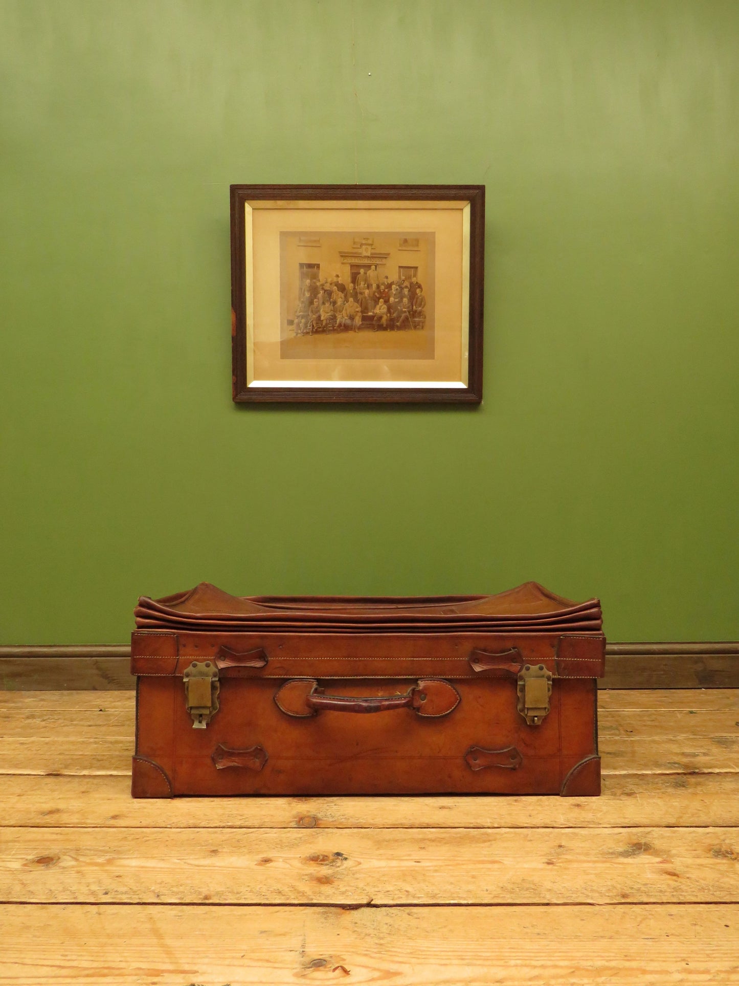 Leather Portmanteau Expanding Suitcase