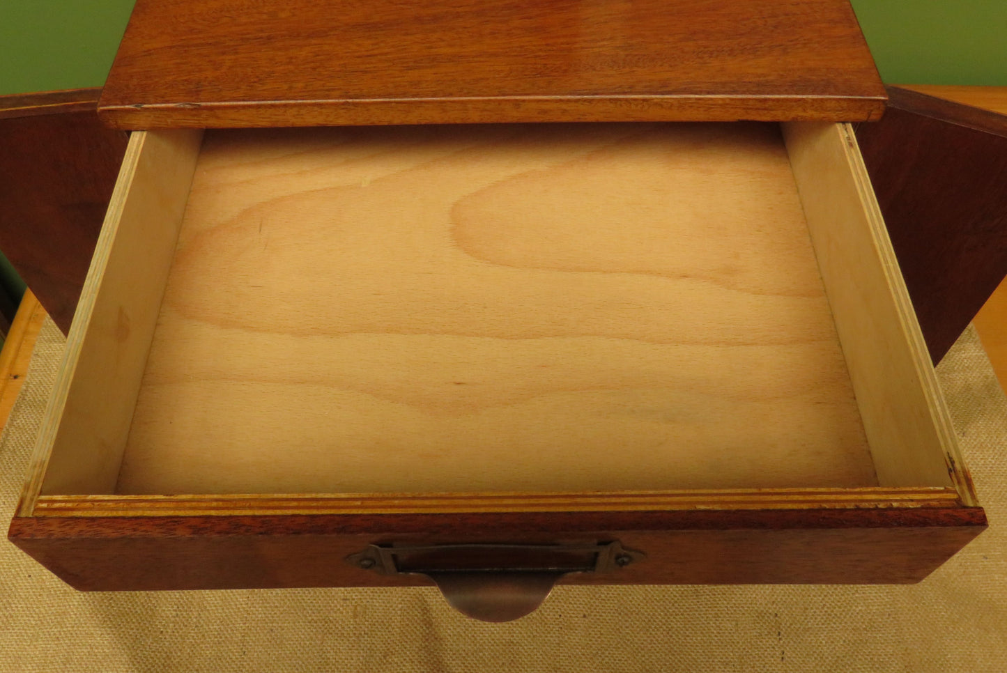 Antique Table top Collectors Chest, Lockable