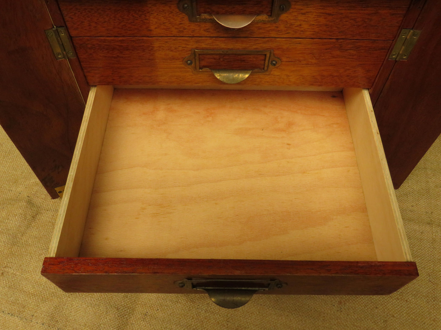 Antique Table top Collectors Chest, Lockable