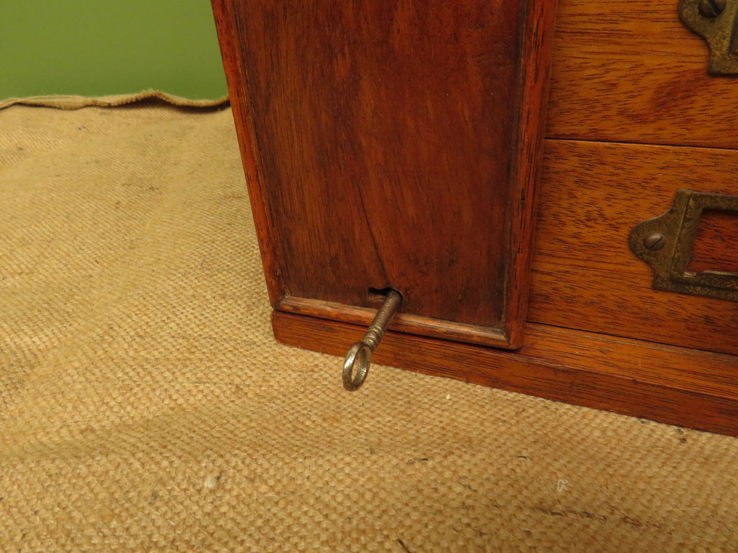 Antique Table top Collectors Chest, Lockable