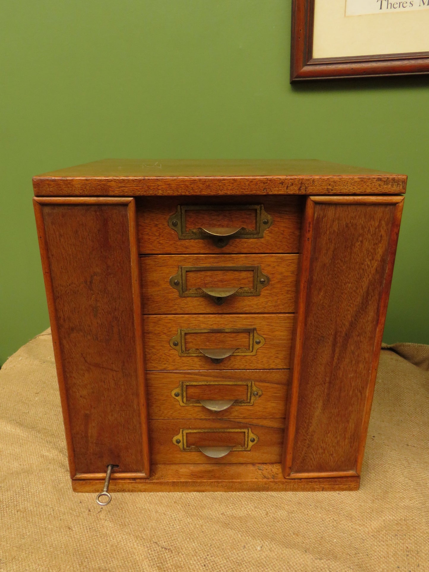 Antique Table top Collectors Chest No.2, Lockable