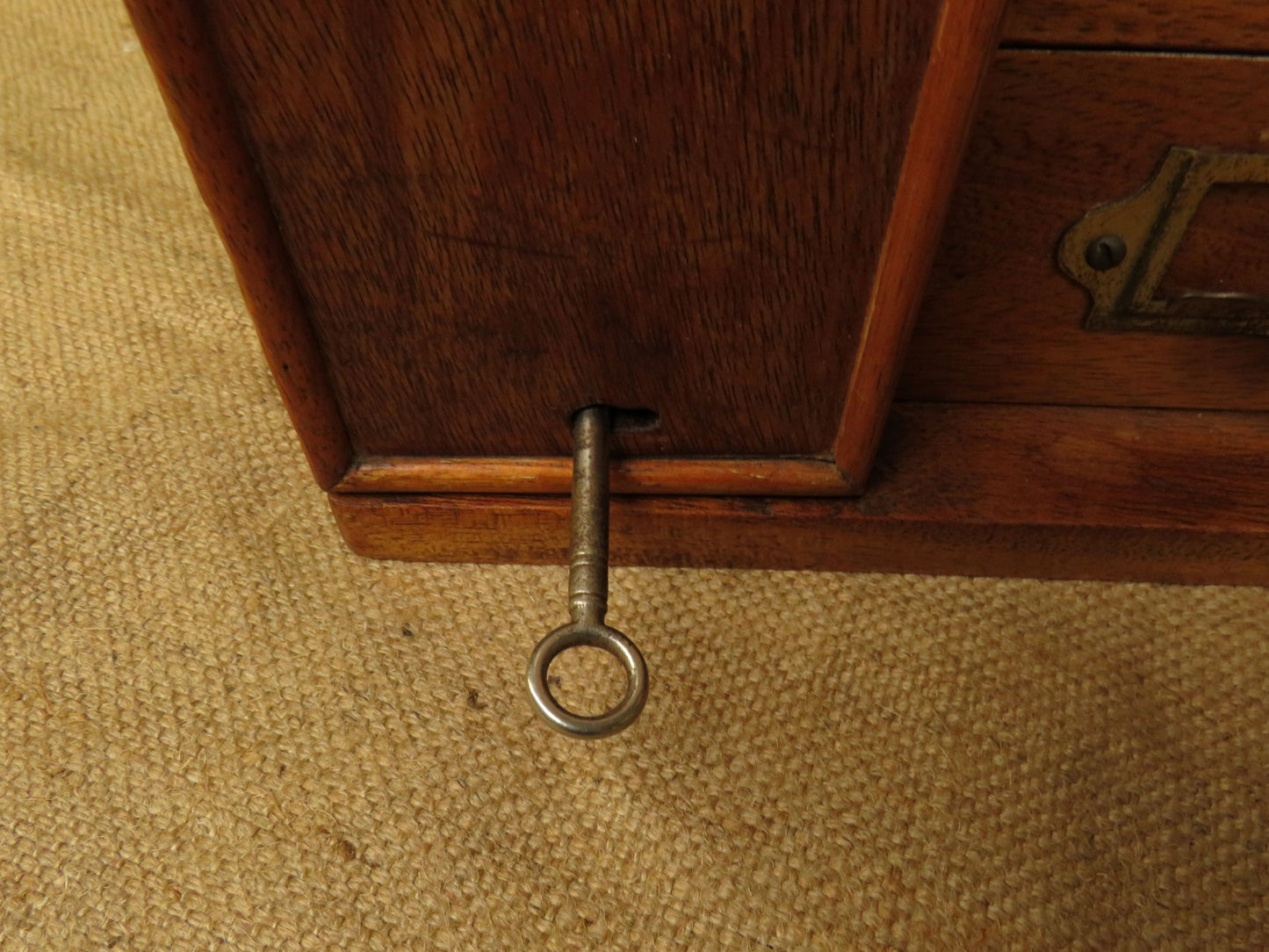 Antique Table top Collectors Chest No.2, Lockable