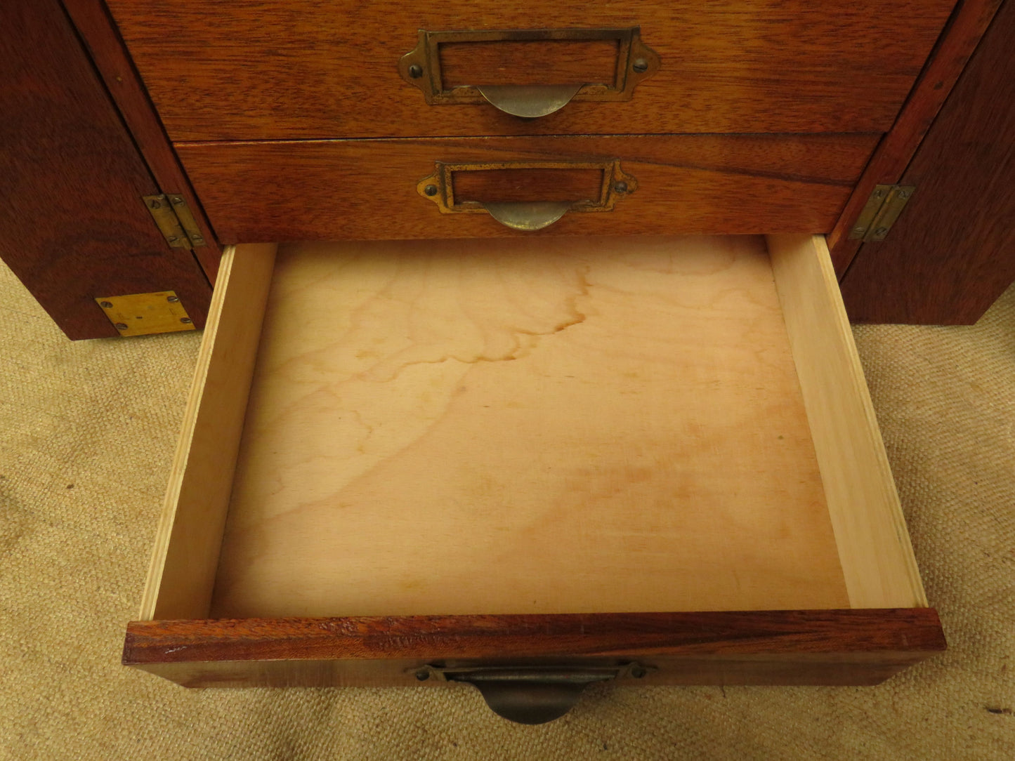 Antique Table top Collectors Chest No.2, Lockable
