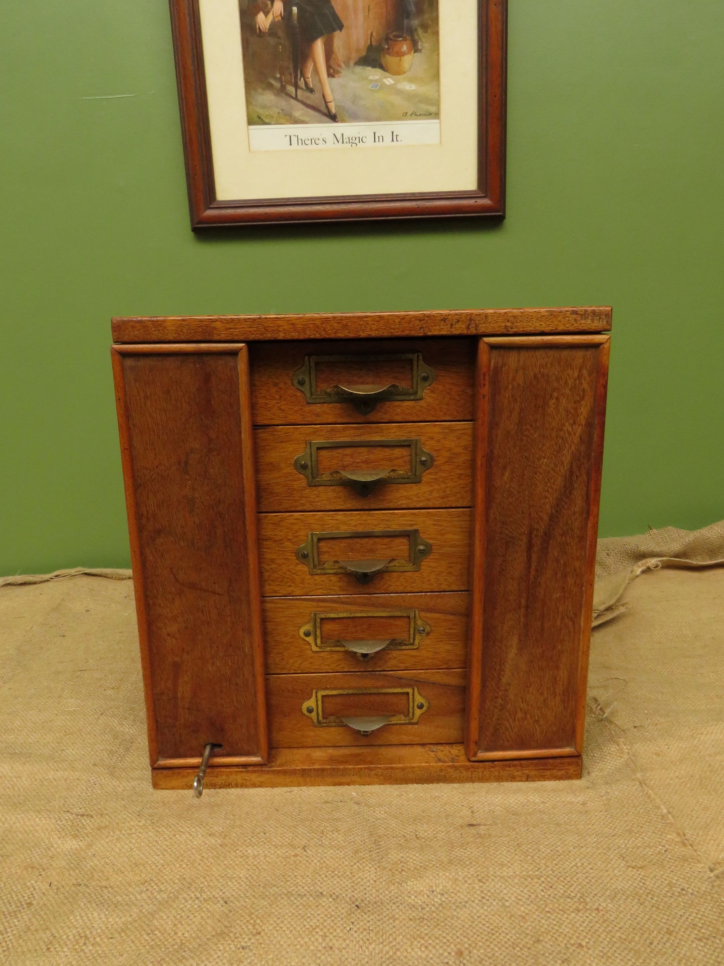 Antique Table top Collectors Chest No.2, Lockable
