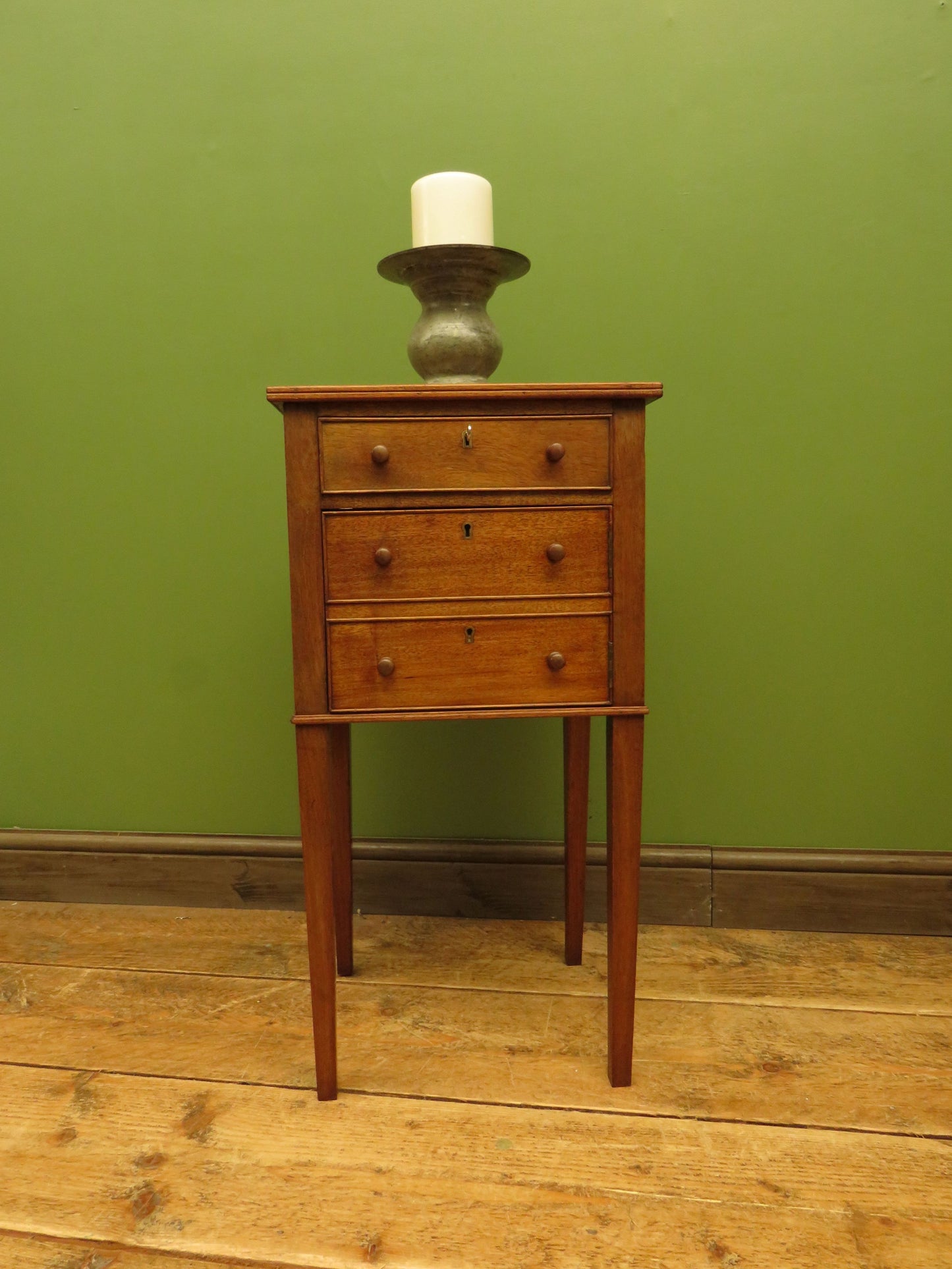 Antique Mahogany Bedside Cabinet