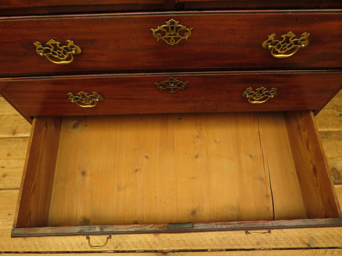 Antique Georgian Country House Chest of Drawers
