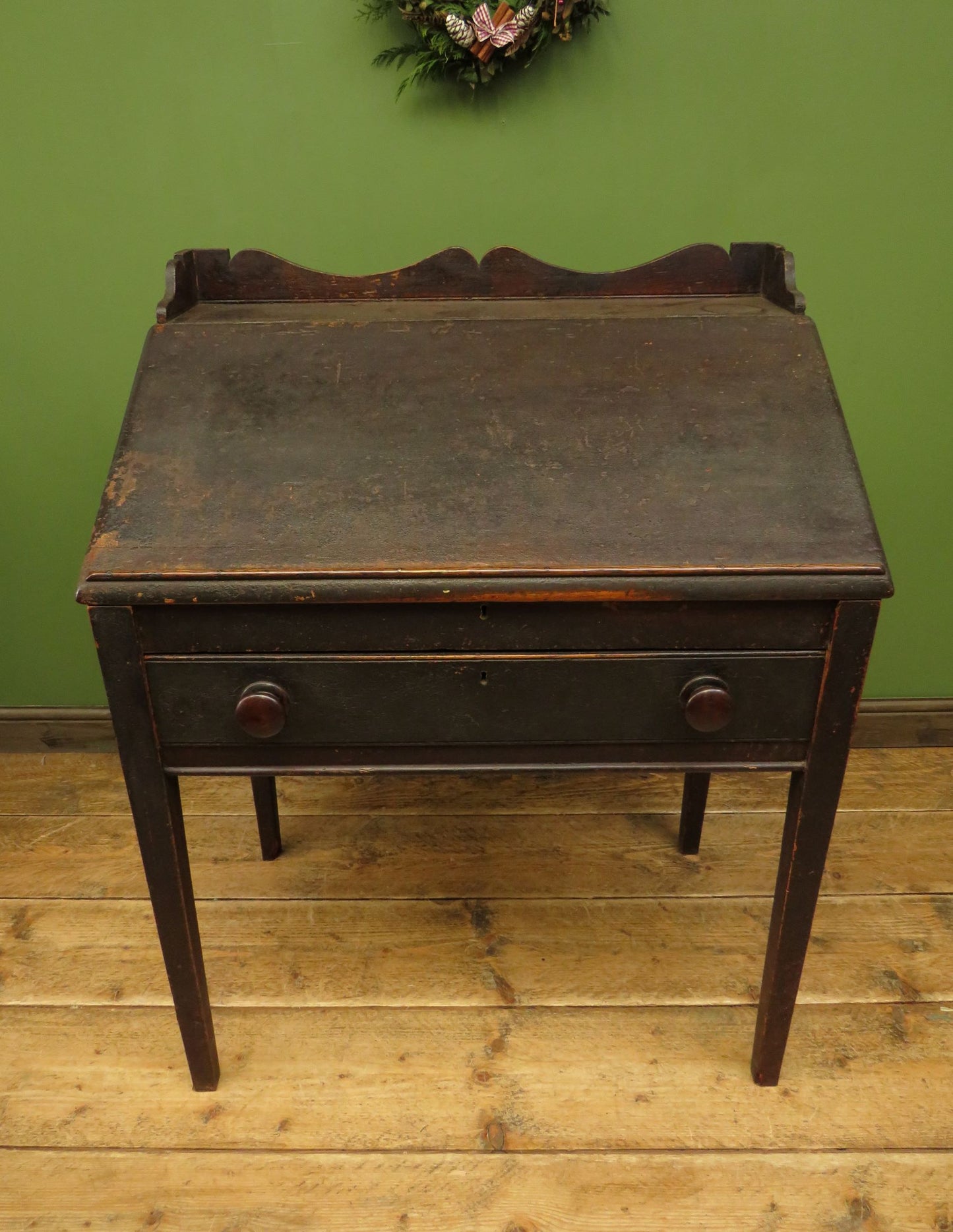 Victorian Clerks Desk with Sloping Top