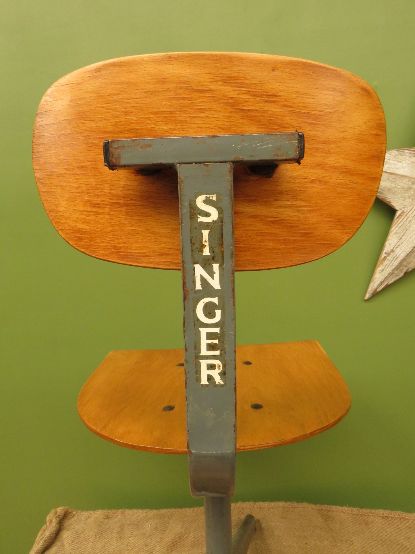 Vintage Singer Machinists Chair