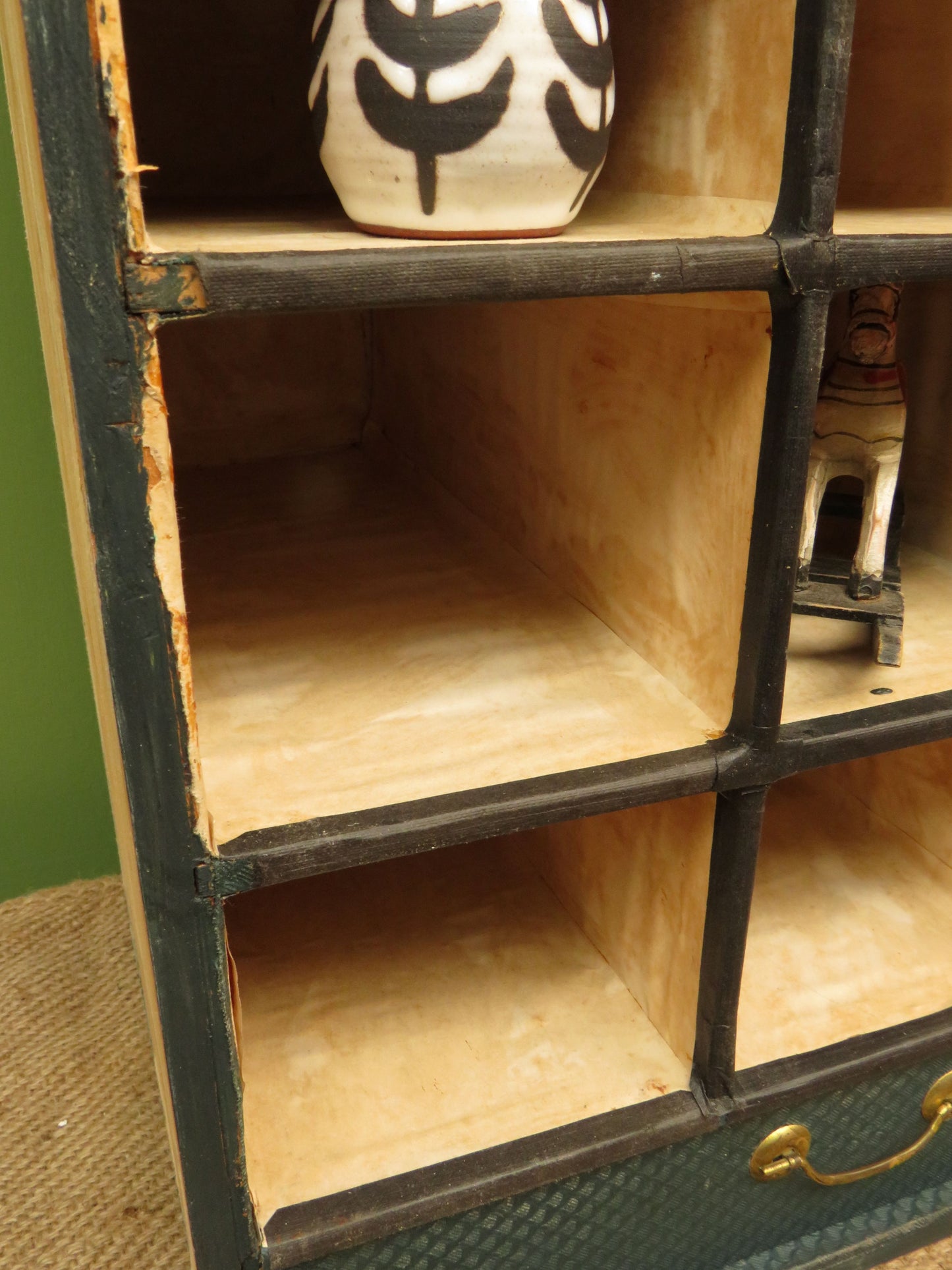 Pigeon Hole Storage Unit, beer bottle store