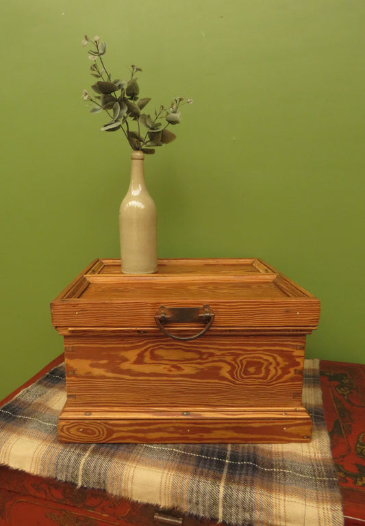 Pitch Pine storage Box