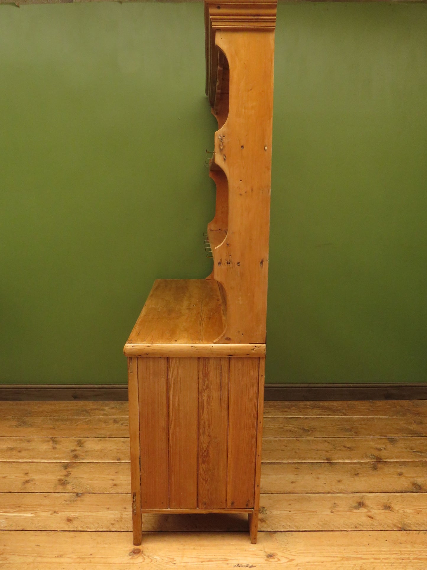 Victorian Pine Kitchen Dresser with Open Plate Rack