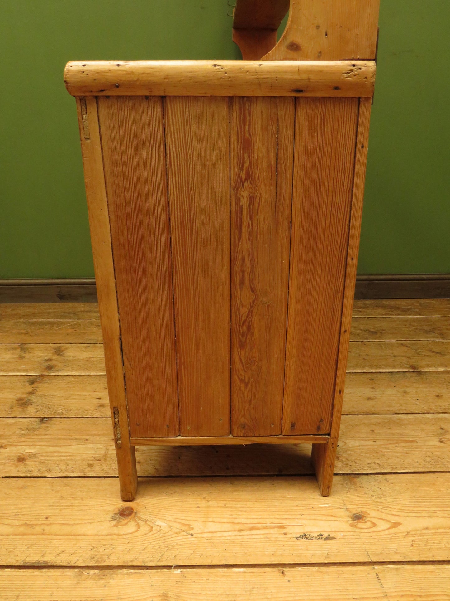 Victorian Pine Kitchen Dresser with Open Plate Rack