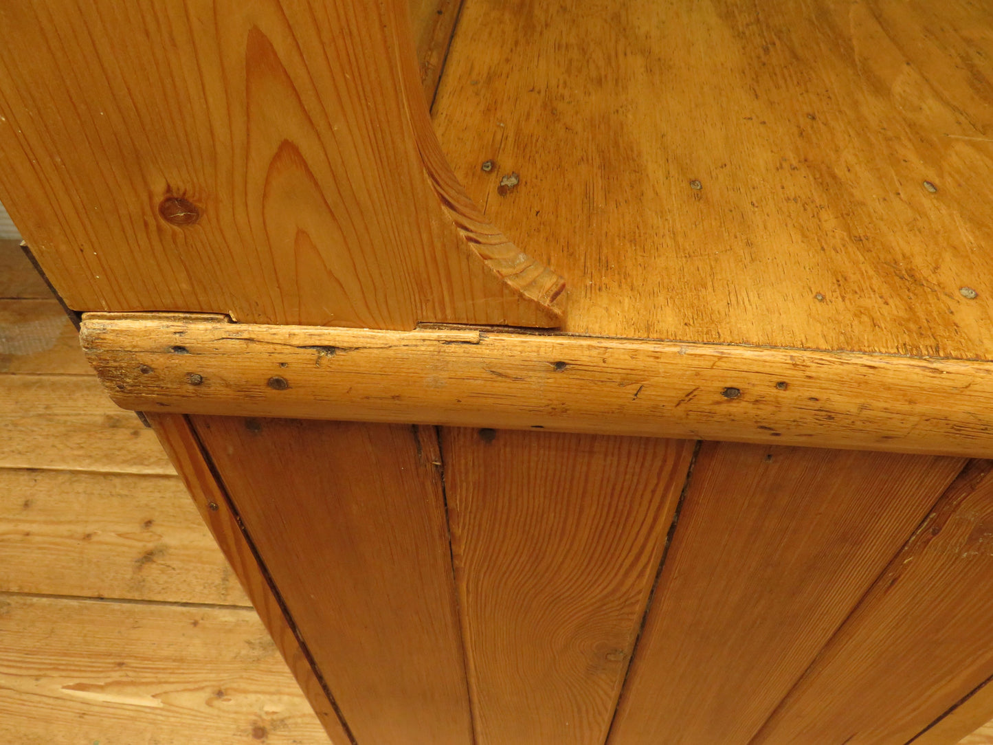 Victorian Pine Kitchen Dresser with Open Plate Rack