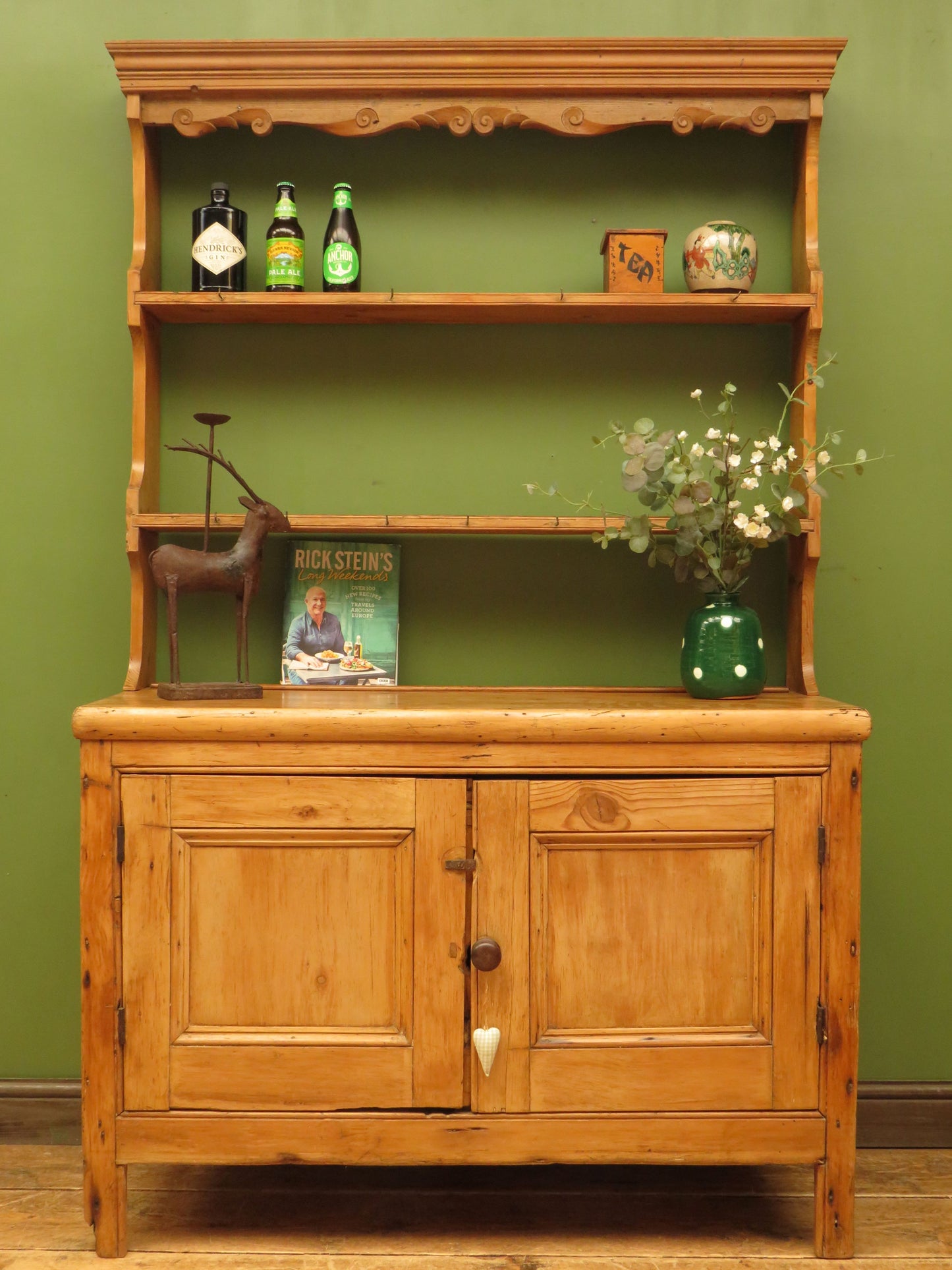 Victorian Pine Kitchen Dresser with Open Plate Rack