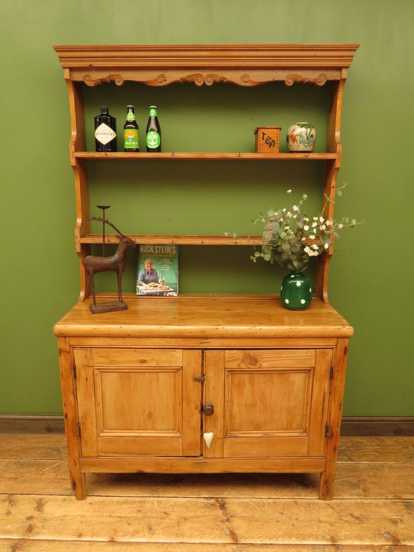 Victorian Pine Kitchen Dresser with Open Plate Rack