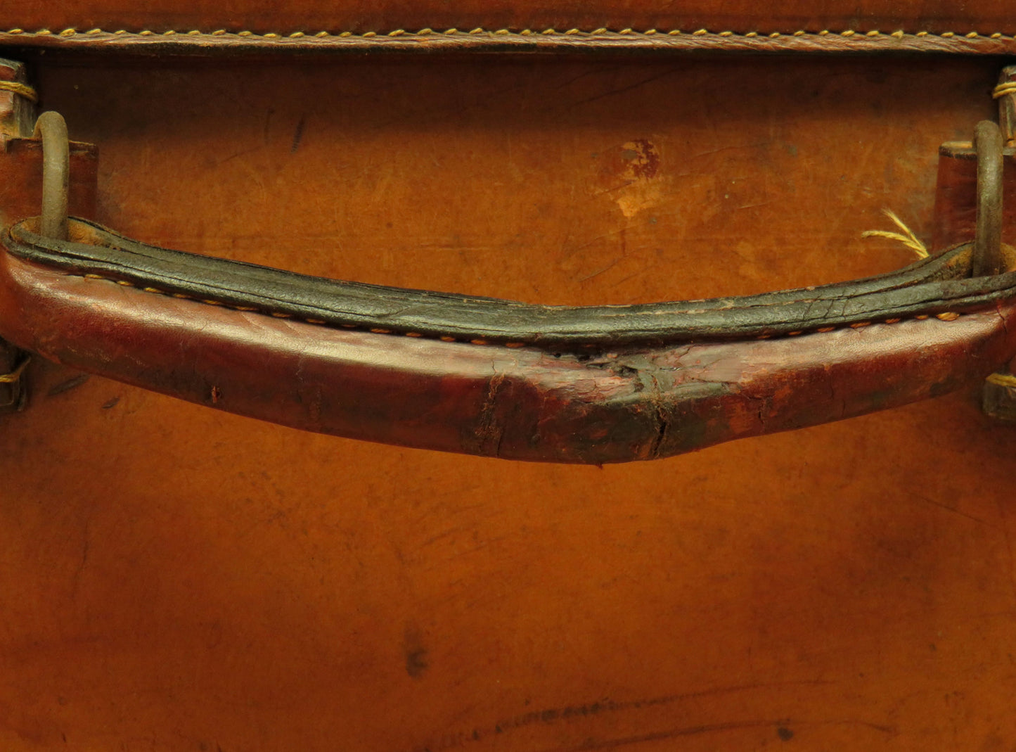 Leather Portmanteau Expanding Suitcase
