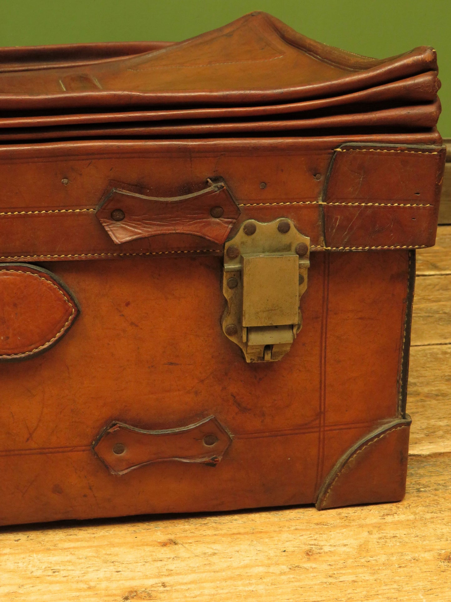 Leather Portmanteau Expanding Suitcase