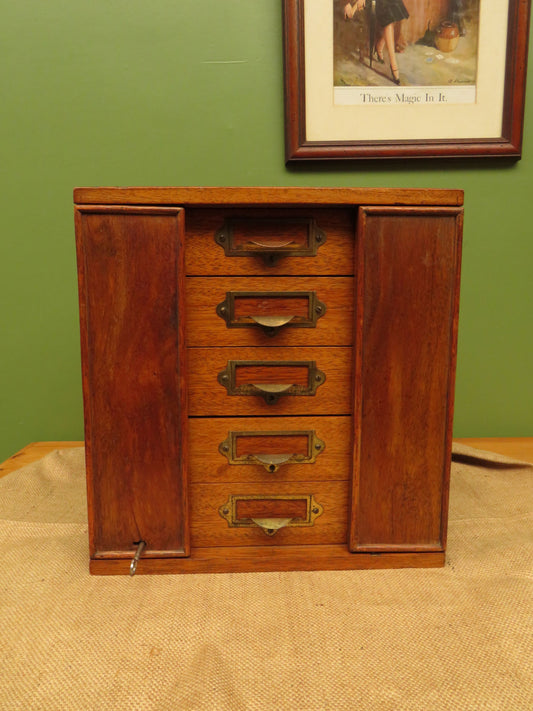 Antique Table top Collectors Chest, Lockable
