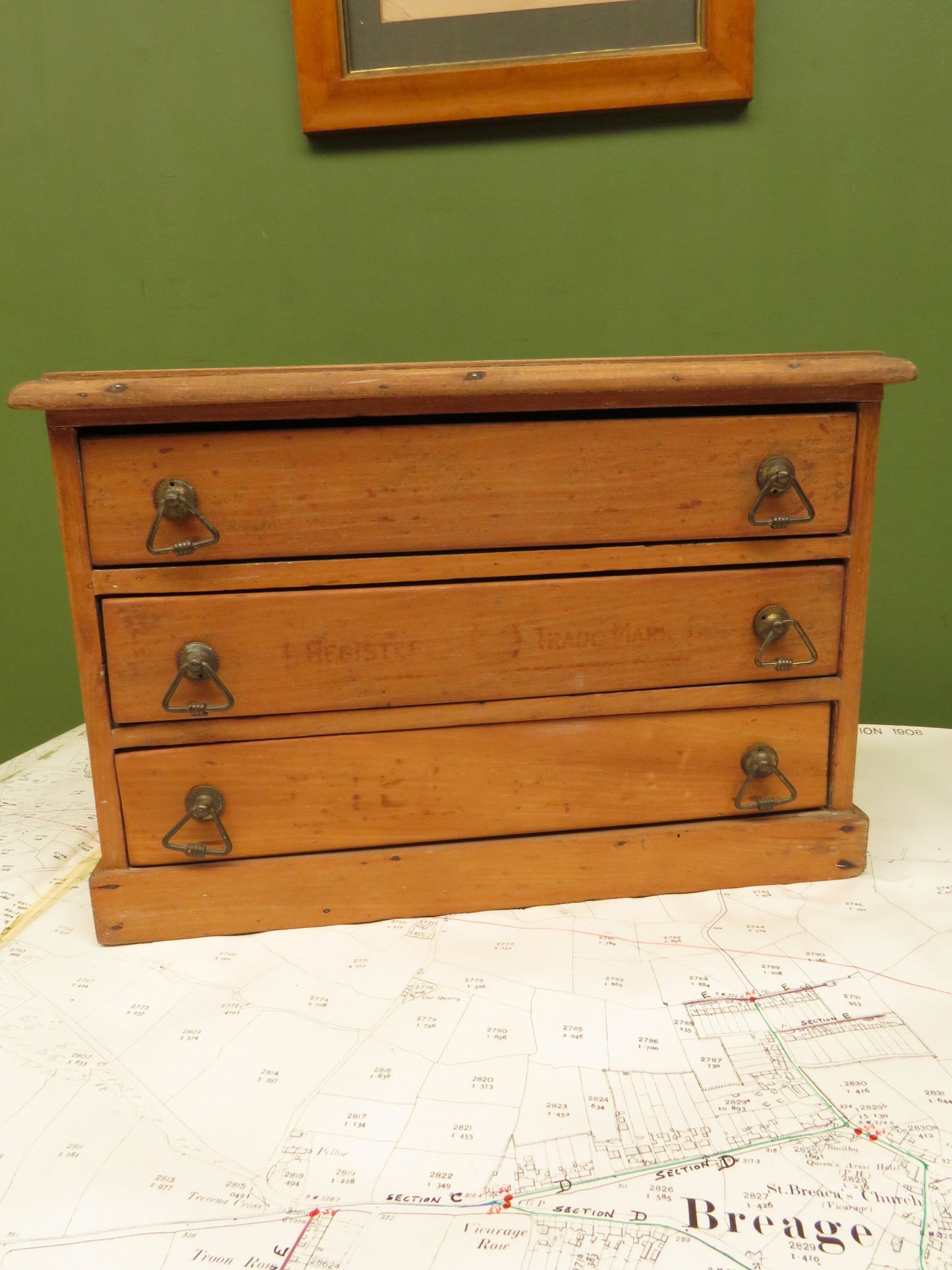 Vintage Table Top Haberdashery chest for cotton reels